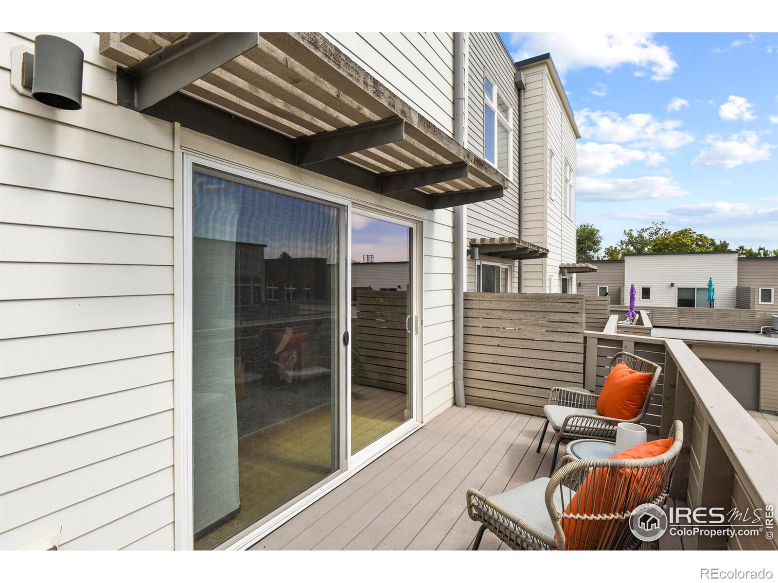 327 Simpson Street, Lafayette, CO 80026, 3 Bedrooms Bedrooms, ,4 BathroomsBathrooms,Residential,For Sale,Simpson,RECIR1018514