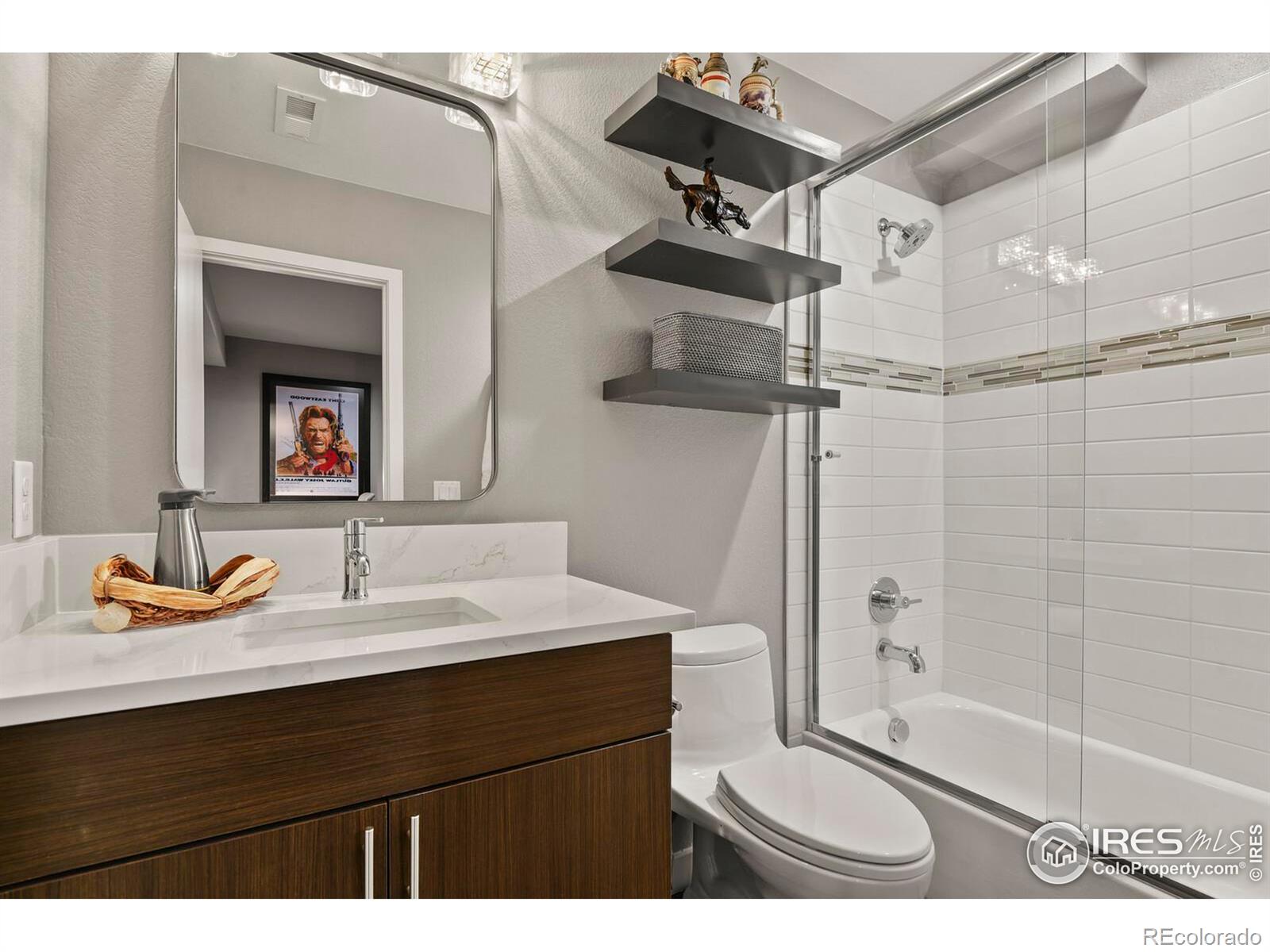 327 Simpson Street, Lafayette, CO 80026, 3 Bedrooms Bedrooms, ,4 BathroomsBathrooms,Residential,For Sale,Simpson,RECIR1018514