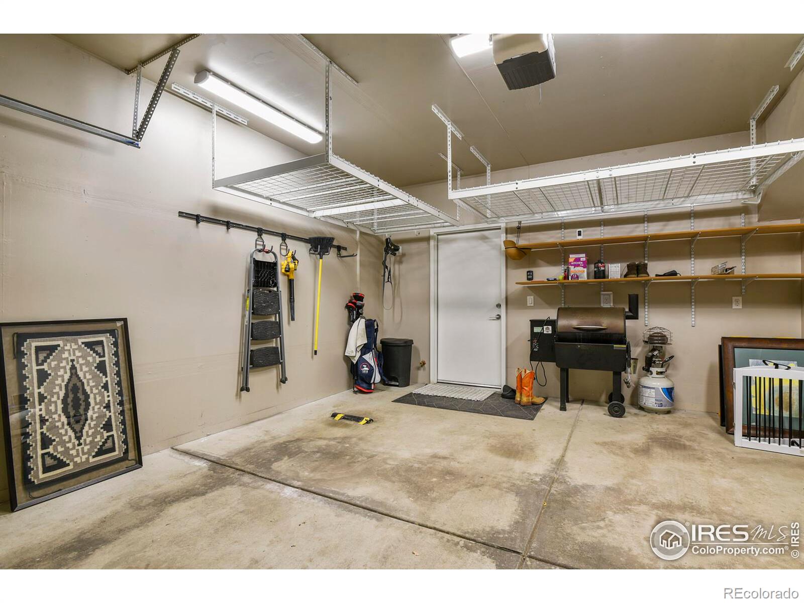 327 Simpson Street, Lafayette, CO 80026, 3 Bedrooms Bedrooms, ,4 BathroomsBathrooms,Residential,For Sale,Simpson,RECIR1018514