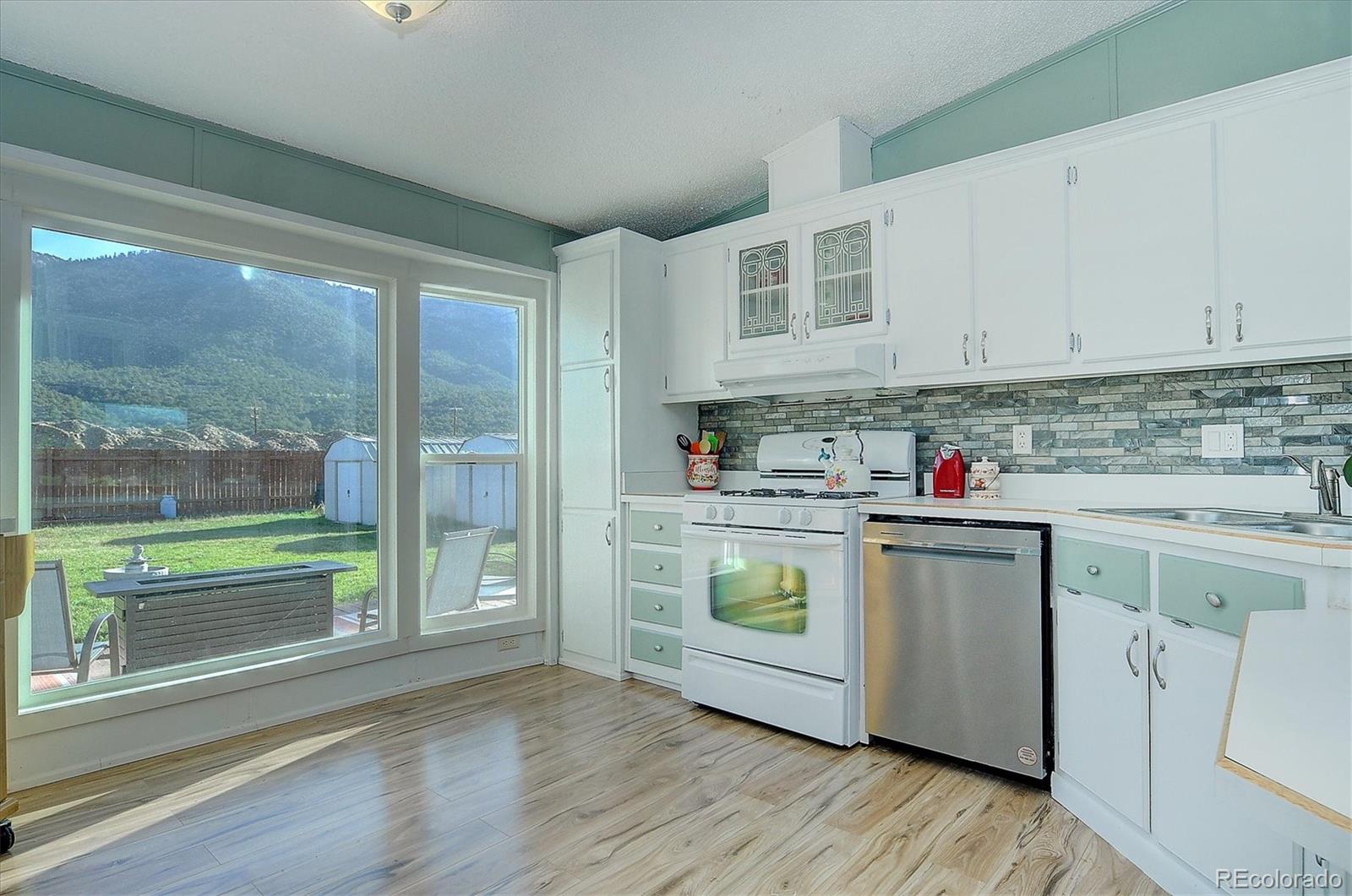 523 Arizona Street, Buena Vista, CO 81211, 3 Bedrooms Bedrooms, ,2 BathroomsBathrooms,Residential,For Sale,Arizona,REC6098879