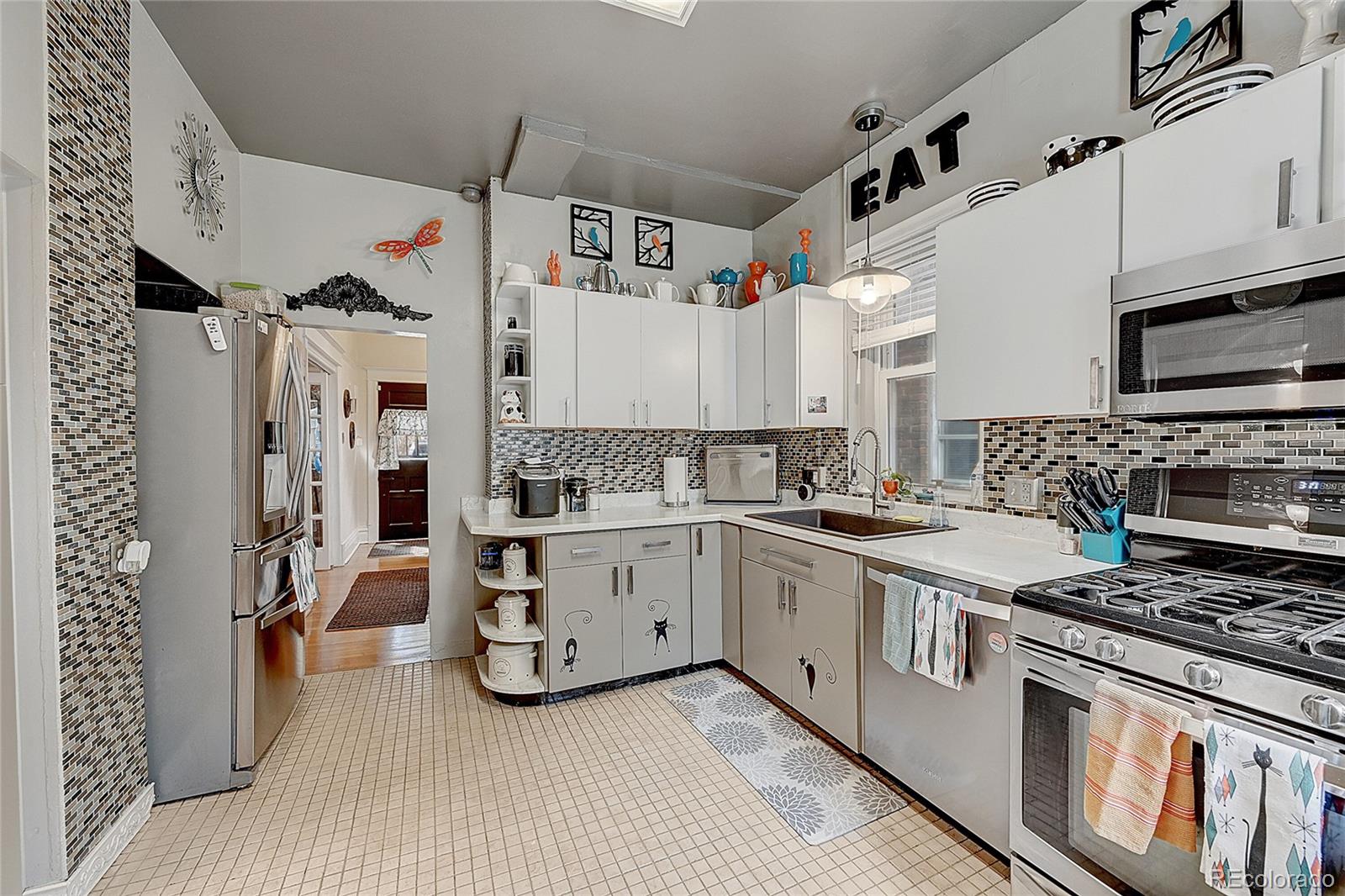 917 Kalamath Street, Denver, CO 80204, 5 Bedrooms Bedrooms, ,2 BathroomsBathrooms,Residential,For Sale,Kalamath,REC9005273
