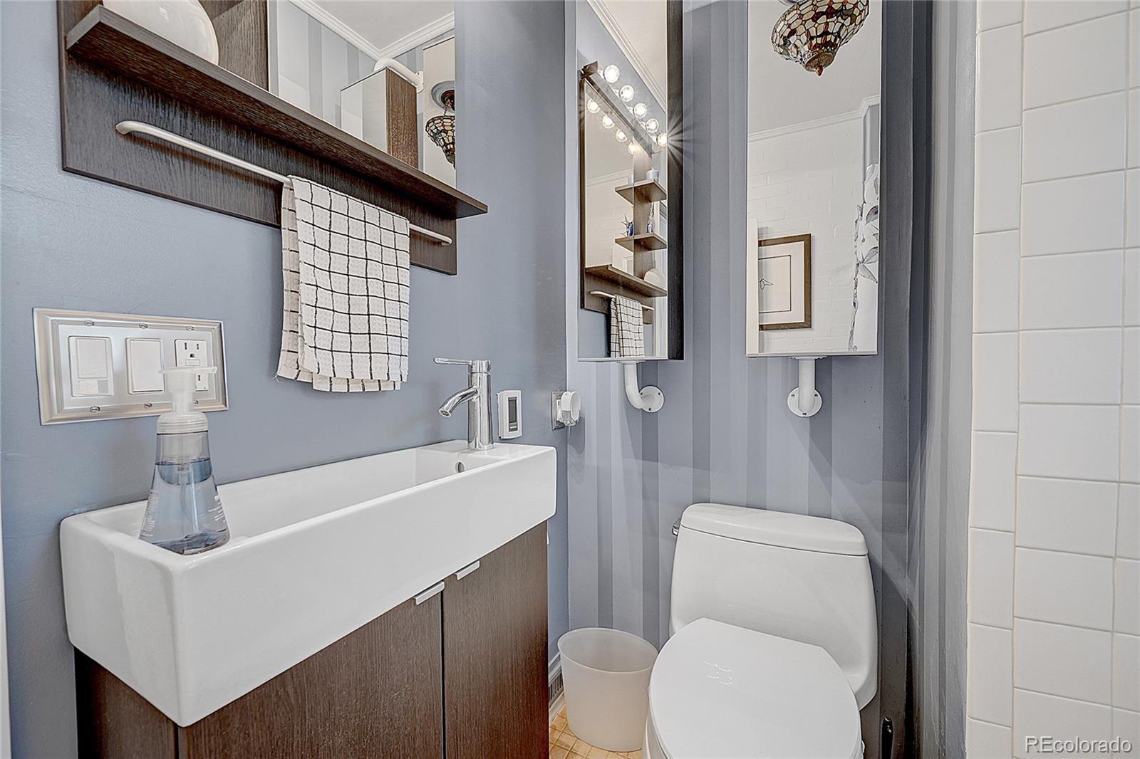 917 Kalamath Street, Denver, CO 80204, 5 Bedrooms Bedrooms, ,2 BathroomsBathrooms,Residential,For Sale,Kalamath,REC9005273
