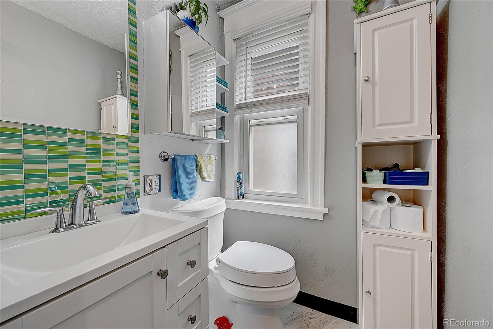 917 Kalamath Street, Denver, CO 80204, 5 Bedrooms Bedrooms, ,2 BathroomsBathrooms,Residential,For Sale,Kalamath,REC9005273