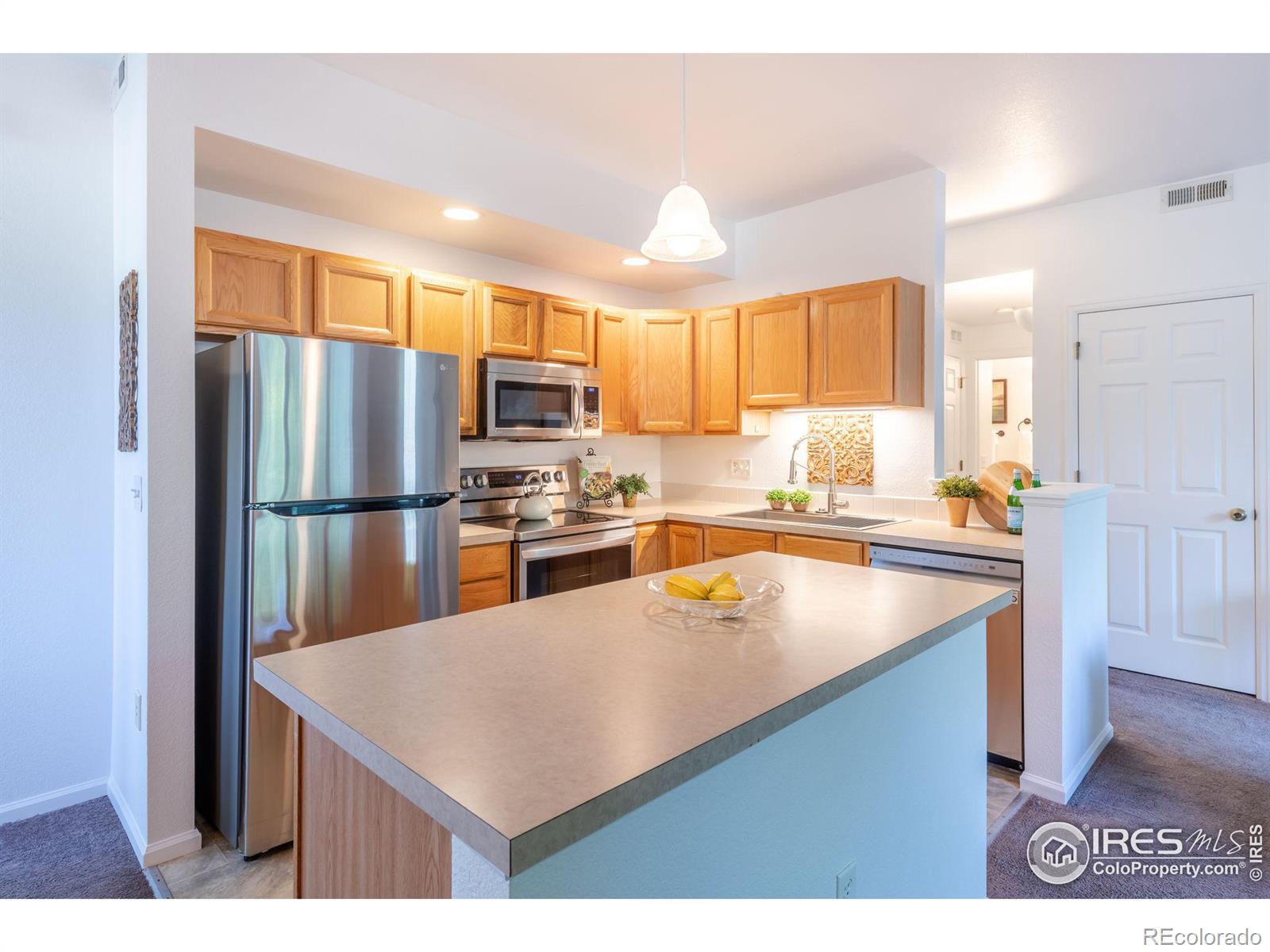 635 Gooseberry Drive #1908, Longmont, CO 80503, 2 Bedrooms Bedrooms, ,2 BathroomsBathrooms,Residential,For Sale,Gooseberry,RECIR1018564
