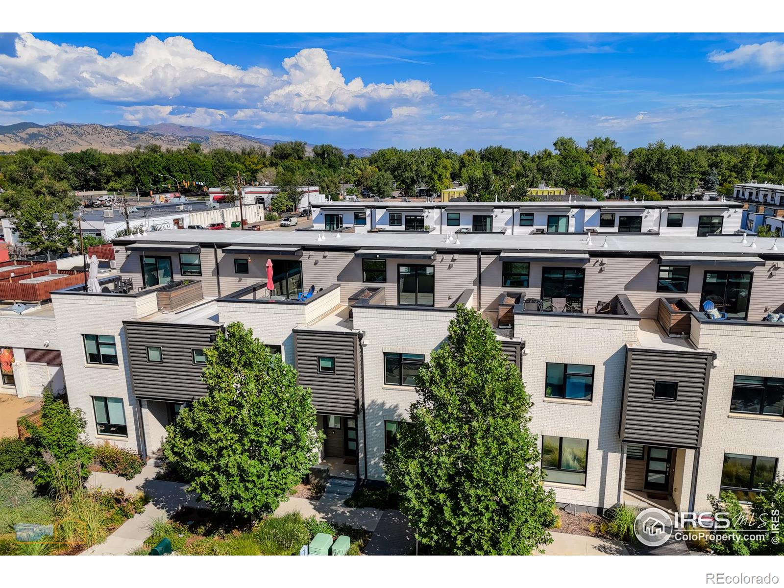 3105 Bluff Street, Boulder, CO 80301, 3 Bedrooms Bedrooms, ,3 BathroomsBathrooms,Residential,For Sale,Bluff,RECIR1018646