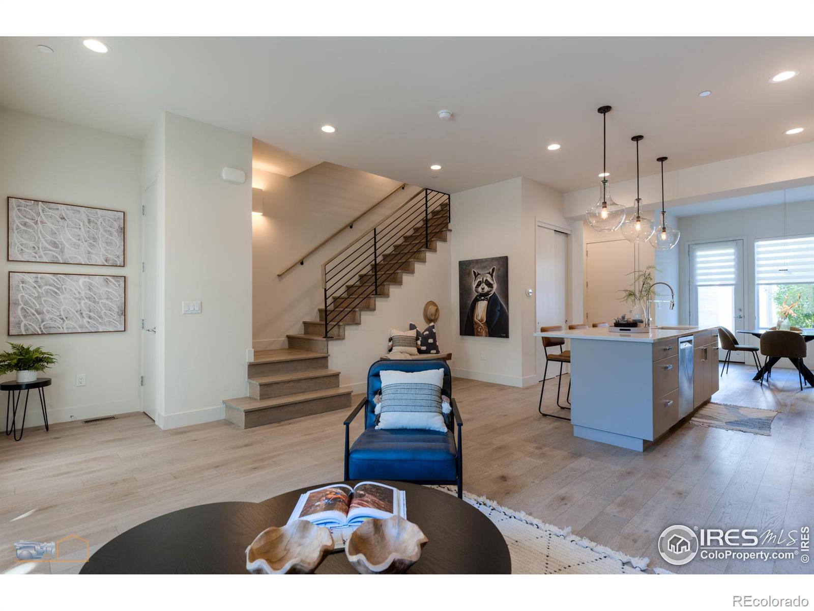 3105 Bluff Street, Boulder, CO 80301, 3 Bedrooms Bedrooms, ,3 BathroomsBathrooms,Residential,For Sale,Bluff,RECIR1018646