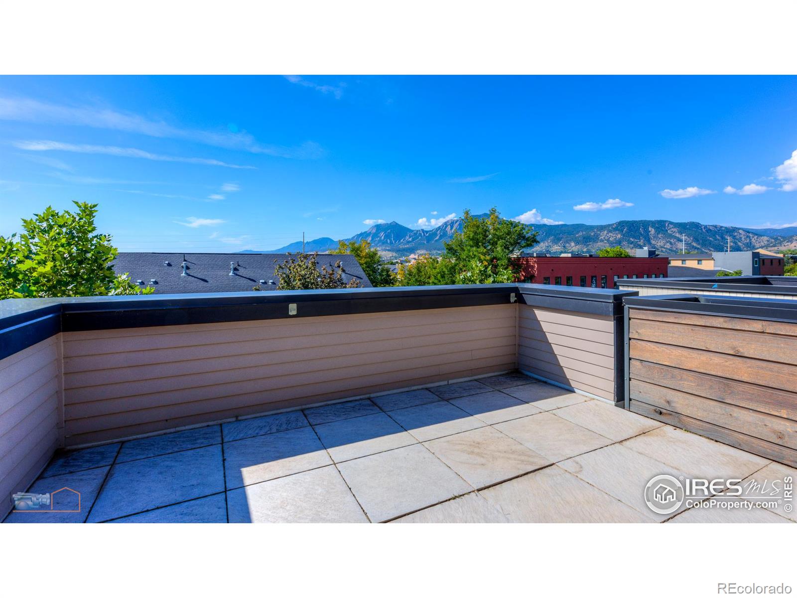3105 Bluff Street, Boulder, CO 80301, 3 Bedrooms Bedrooms, ,3 BathroomsBathrooms,Residential,For Sale,Bluff,RECIR1018646