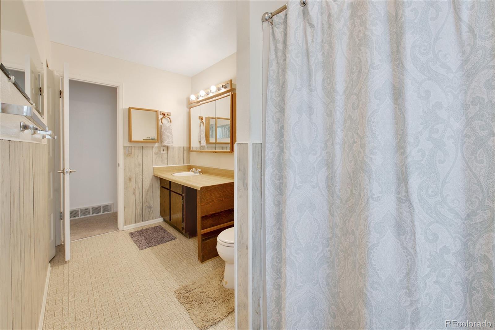 13258 Marlowe Avenue, Morrison, CO 80465, 4 Bedrooms Bedrooms, ,2 BathroomsBathrooms,Residential,For Sale,Marlowe,REC3608814