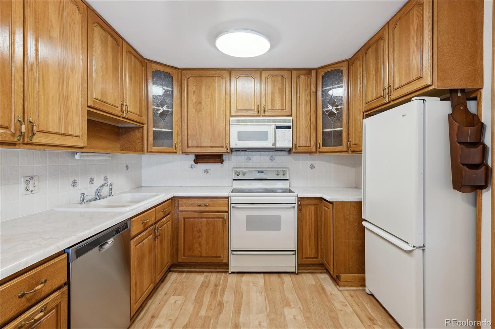 660 Alton Way #5C, Denver, CO 80247, 2 Bedrooms Bedrooms, ,2 BathroomsBathrooms,Residential,For Sale,Alton,REC3204240