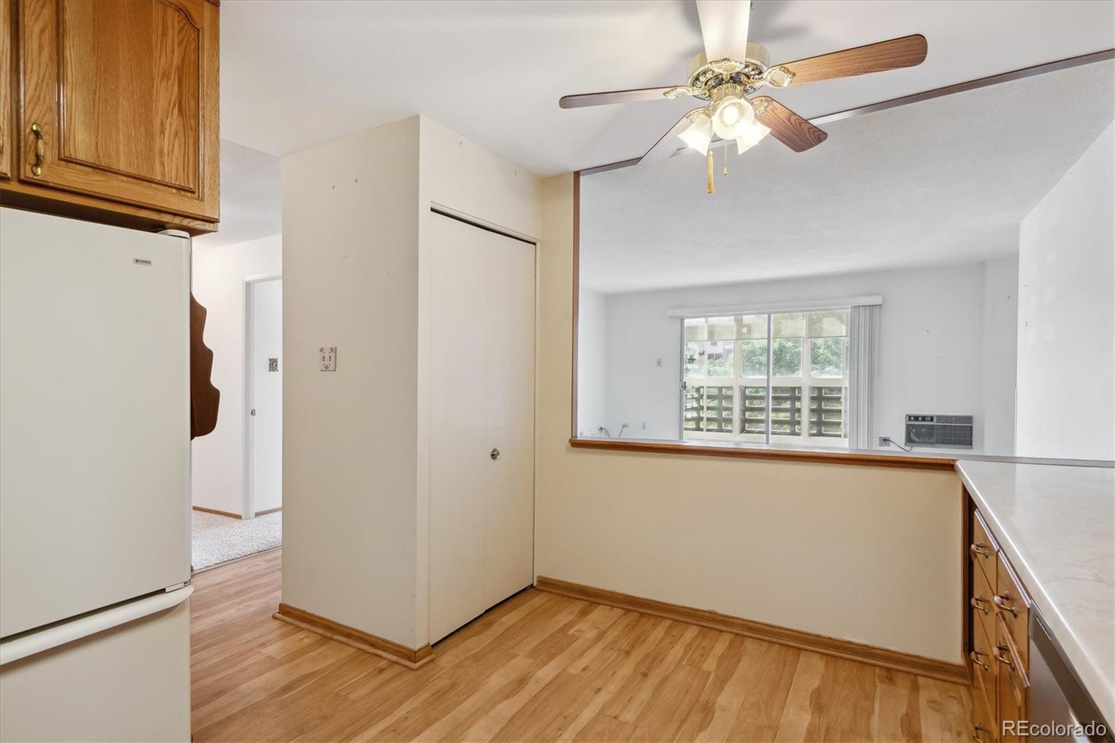 660 Alton Way #5C, Denver, CO 80247, 2 Bedrooms Bedrooms, ,2 BathroomsBathrooms,Residential,For Sale,Alton,REC3204240