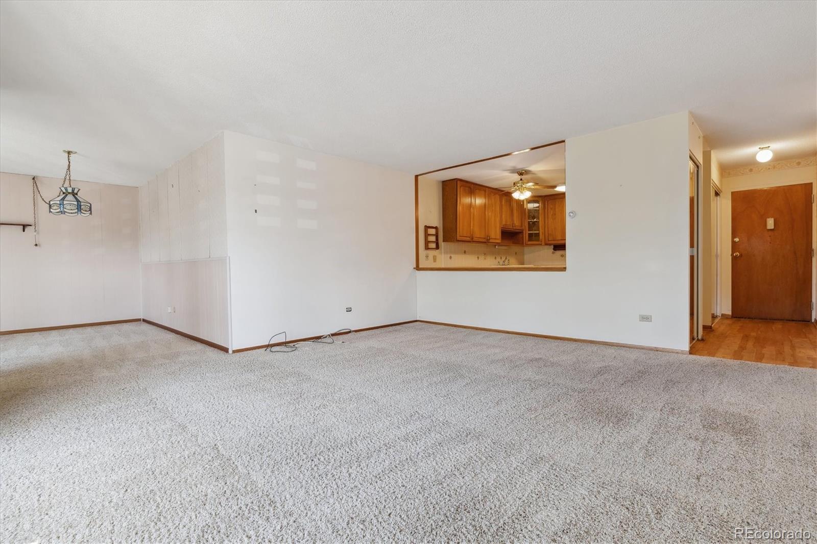 660 Alton Way #5C, Denver, CO 80247, 2 Bedrooms Bedrooms, ,2 BathroomsBathrooms,Residential,For Sale,Alton,REC3204240