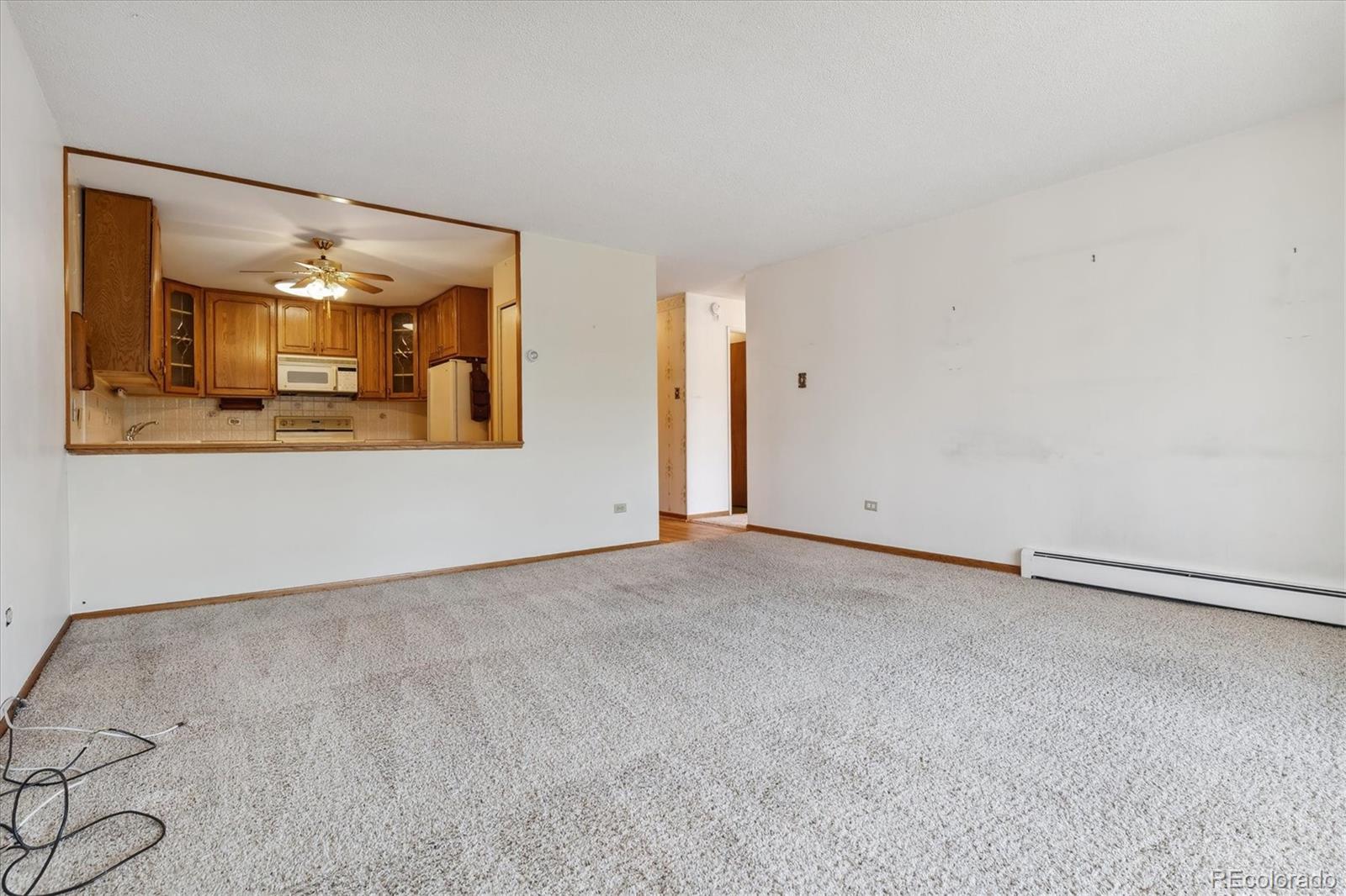 660 Alton Way #5C, Denver, CO 80247, 2 Bedrooms Bedrooms, ,2 BathroomsBathrooms,Residential,For Sale,Alton,REC3204240