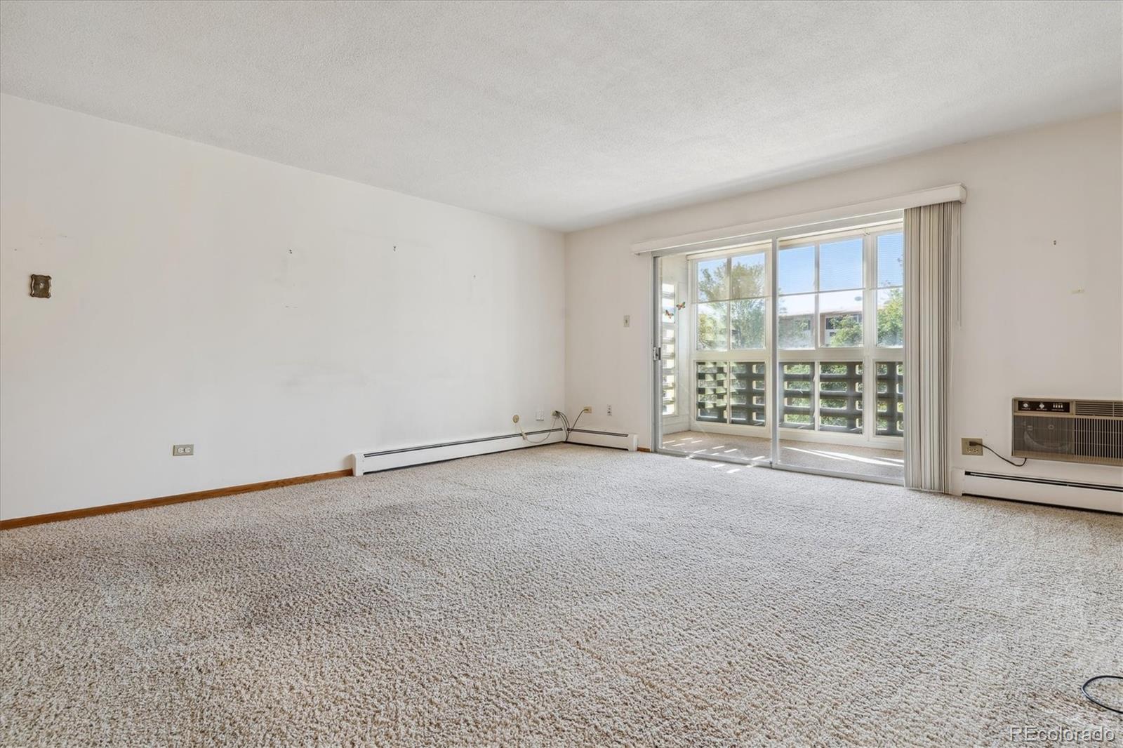 660 Alton Way #5C, Denver, CO 80247, 2 Bedrooms Bedrooms, ,2 BathroomsBathrooms,Residential,For Sale,Alton,REC3204240