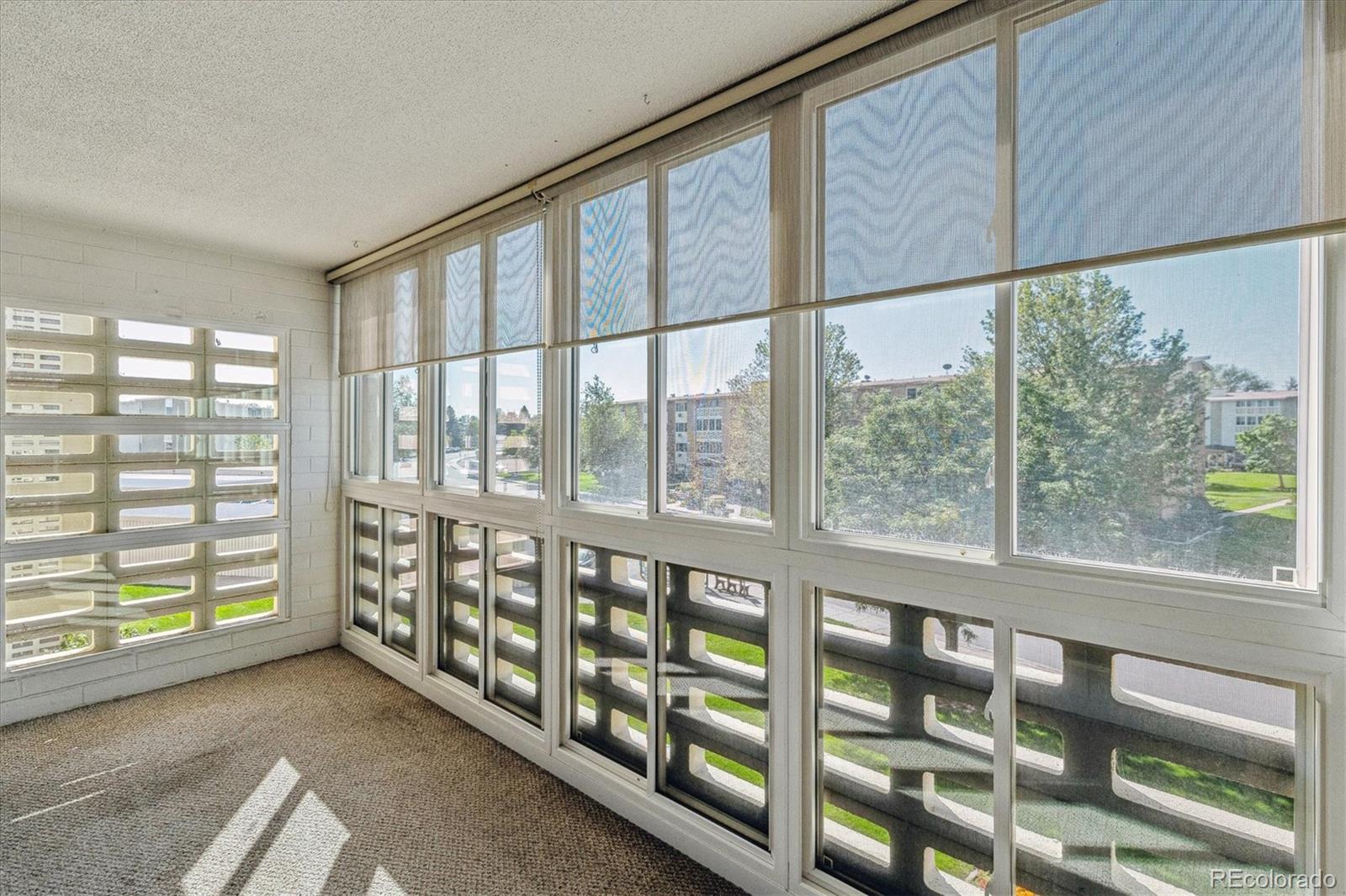 660 Alton Way #5C, Denver, CO 80247, 2 Bedrooms Bedrooms, ,2 BathroomsBathrooms,Residential,For Sale,Alton,REC3204240