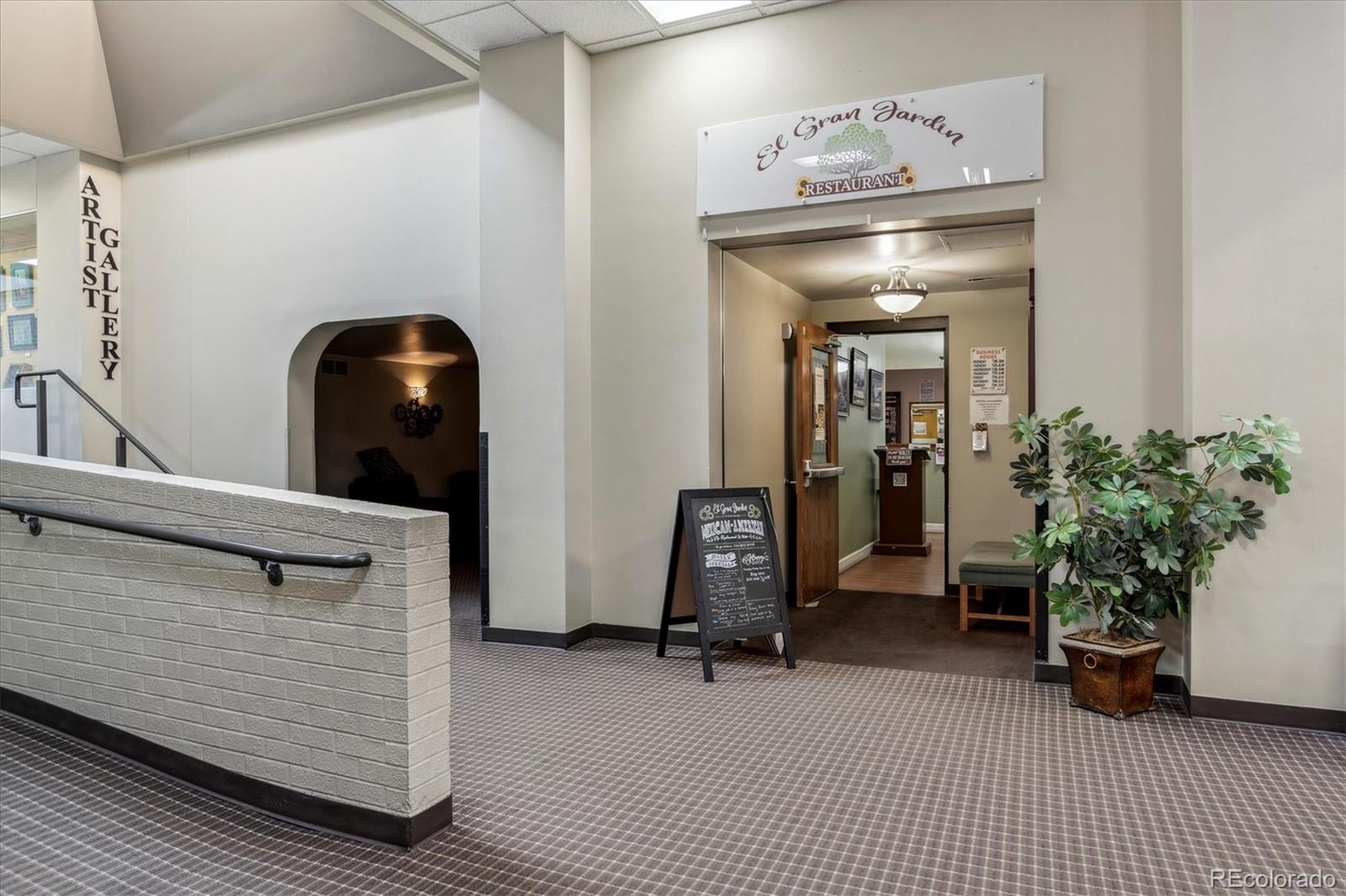 660 Alton Way #5C, Denver, CO 80247, 2 Bedrooms Bedrooms, ,2 BathroomsBathrooms,Residential,For Sale,Alton,REC3204240
