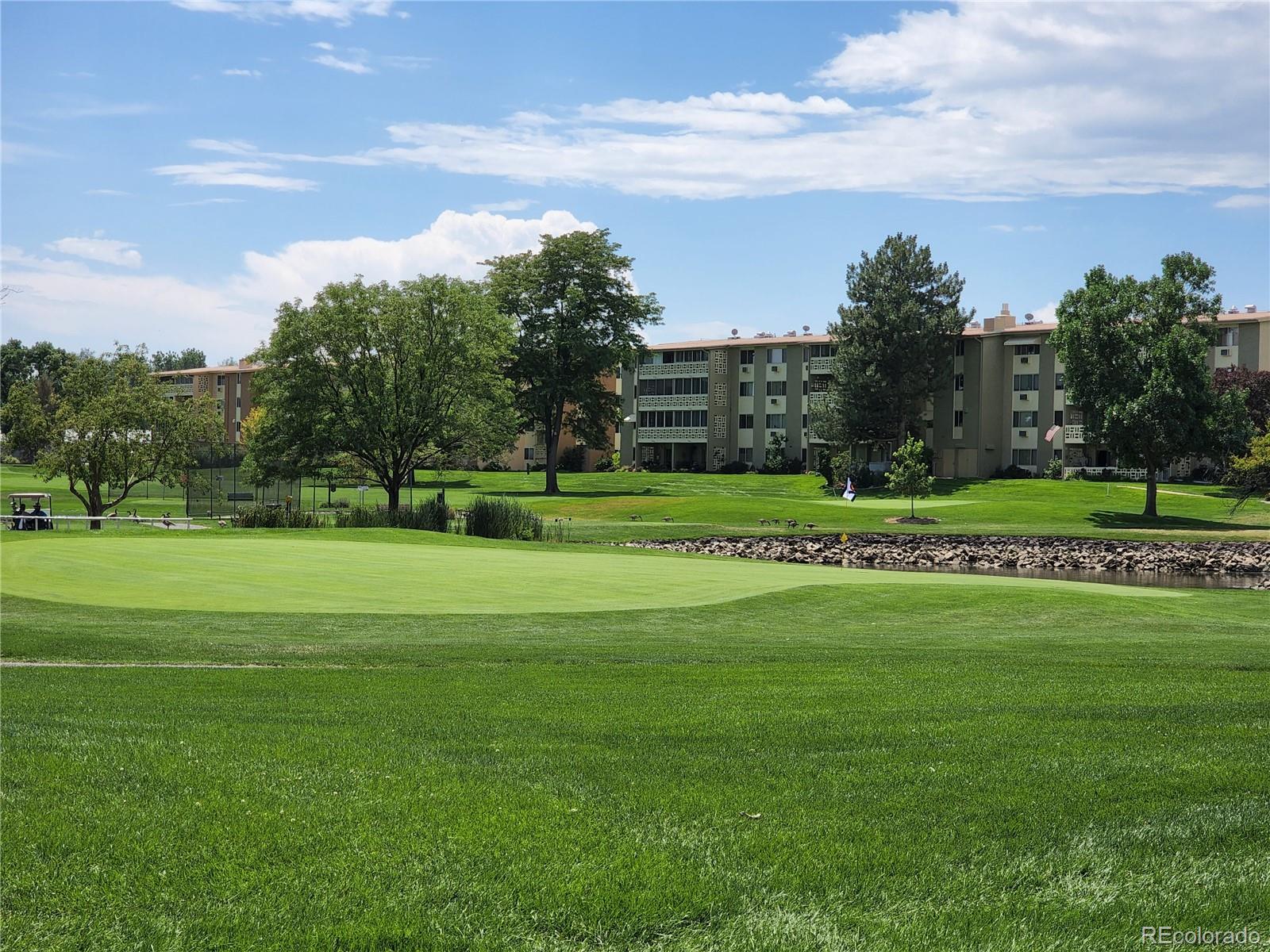660 Alton Way #5C, Denver, CO 80247, 2 Bedrooms Bedrooms, ,2 BathroomsBathrooms,Residential,For Sale,Alton,REC3204240