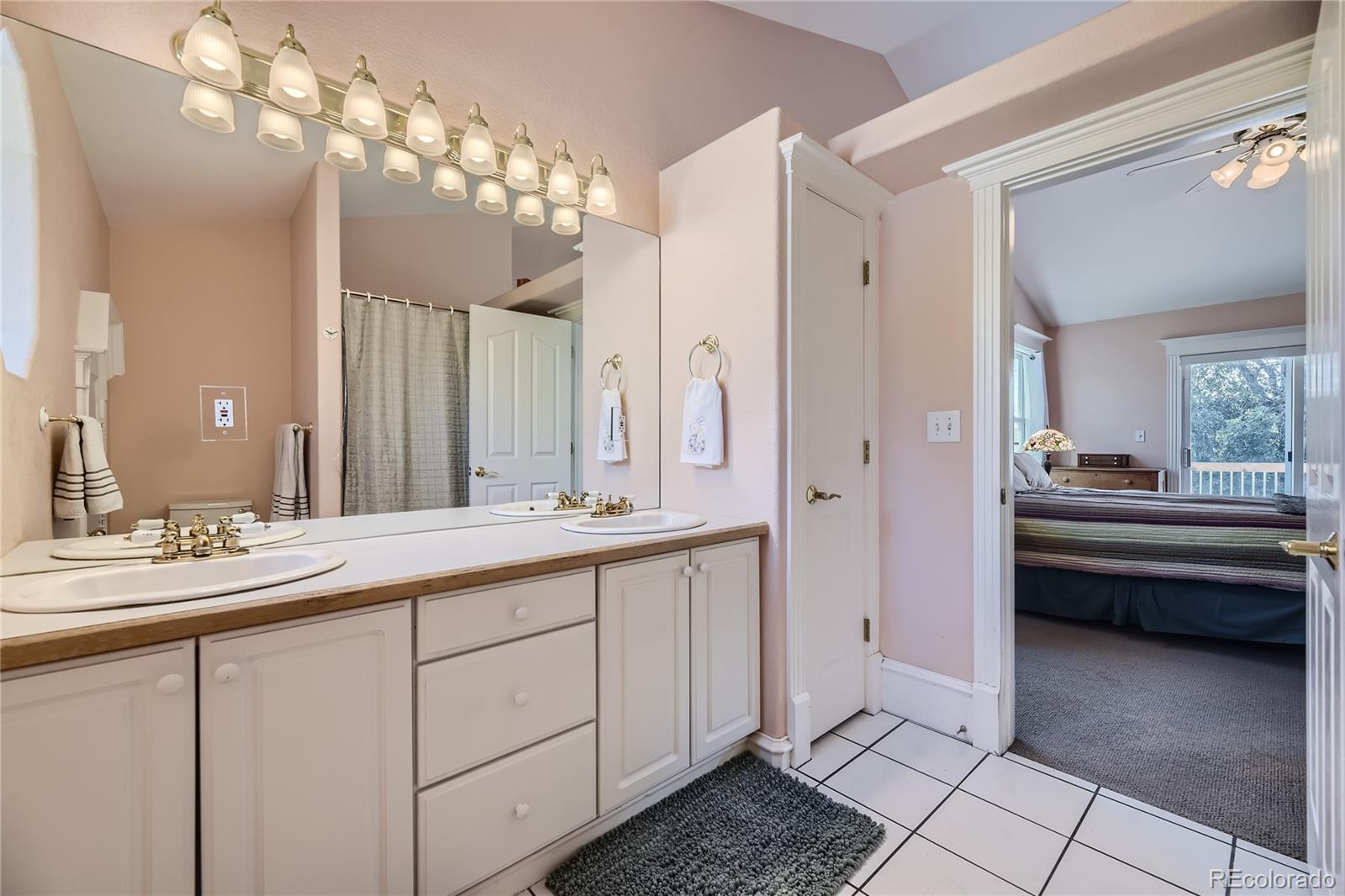 5551 Cedar Street, Littleton, CO 80120, 6 Bedrooms Bedrooms, ,4 BathroomsBathrooms,Residential,For Sale,Cedar,REC3406999
