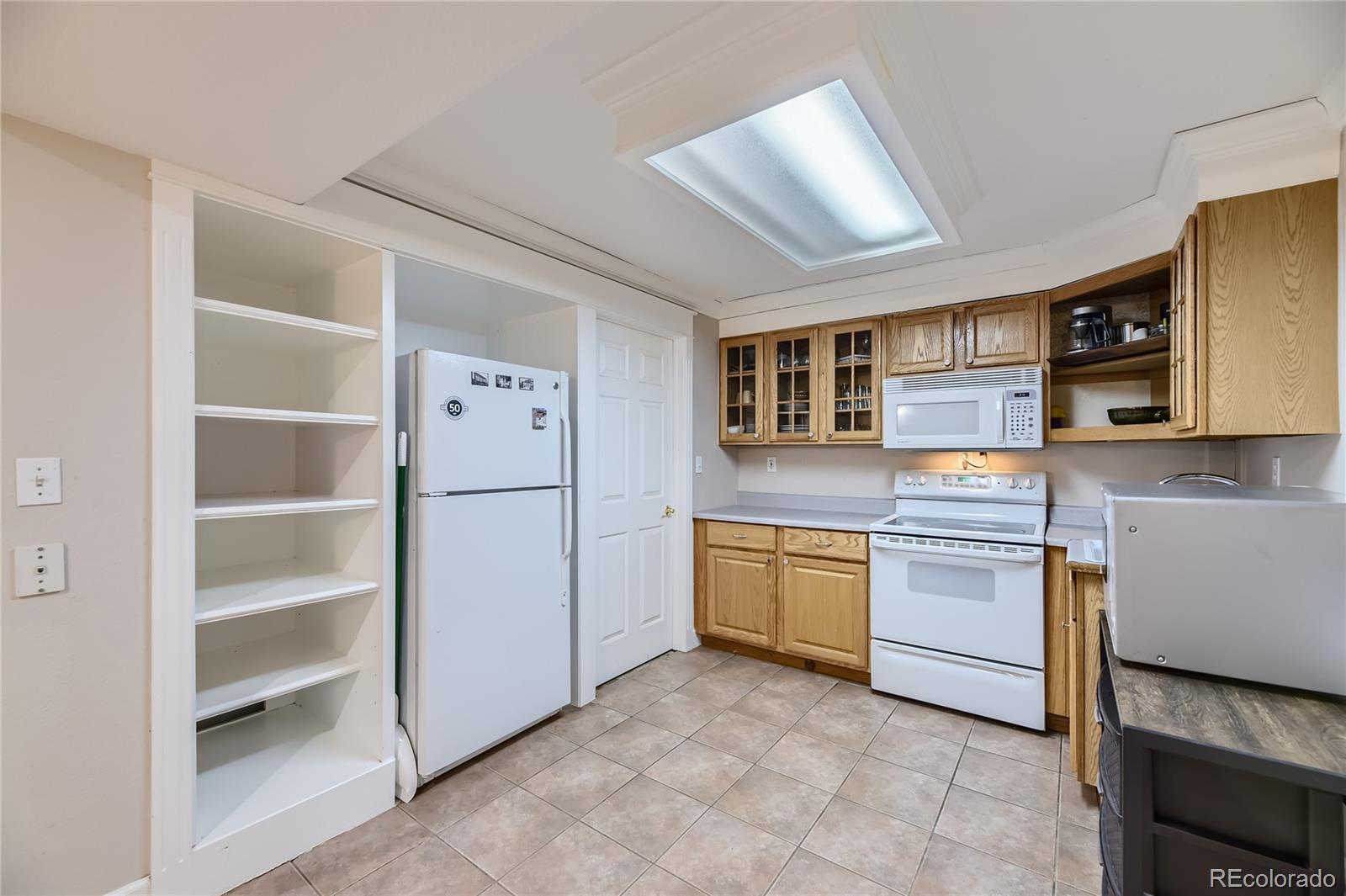 5551 Cedar Street, Littleton, CO 80120, 6 Bedrooms Bedrooms, ,4 BathroomsBathrooms,Residential,For Sale,Cedar,REC3406999