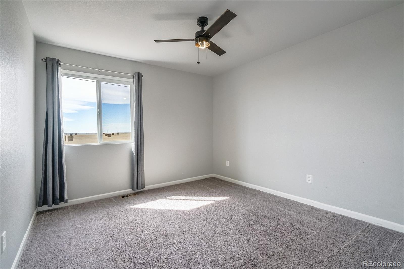 1242 Sherman Drive, Dacono, CO 80514, 4 Bedrooms Bedrooms, ,3 BathroomsBathrooms,Residential,For Sale,Sherman,REC6661826