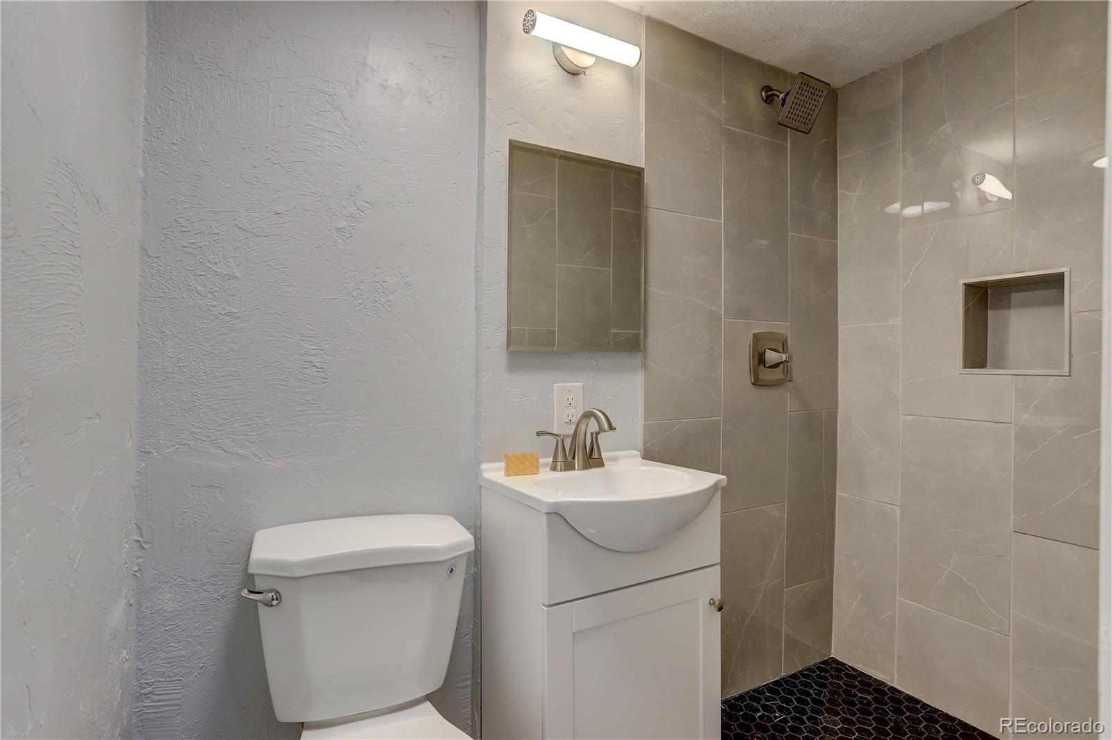 4926 Sherman Street, Denver, CO 80216, 3 Bedrooms Bedrooms, ,1 BathroomBathrooms,Income,For Sale,Sherman,REC4600042