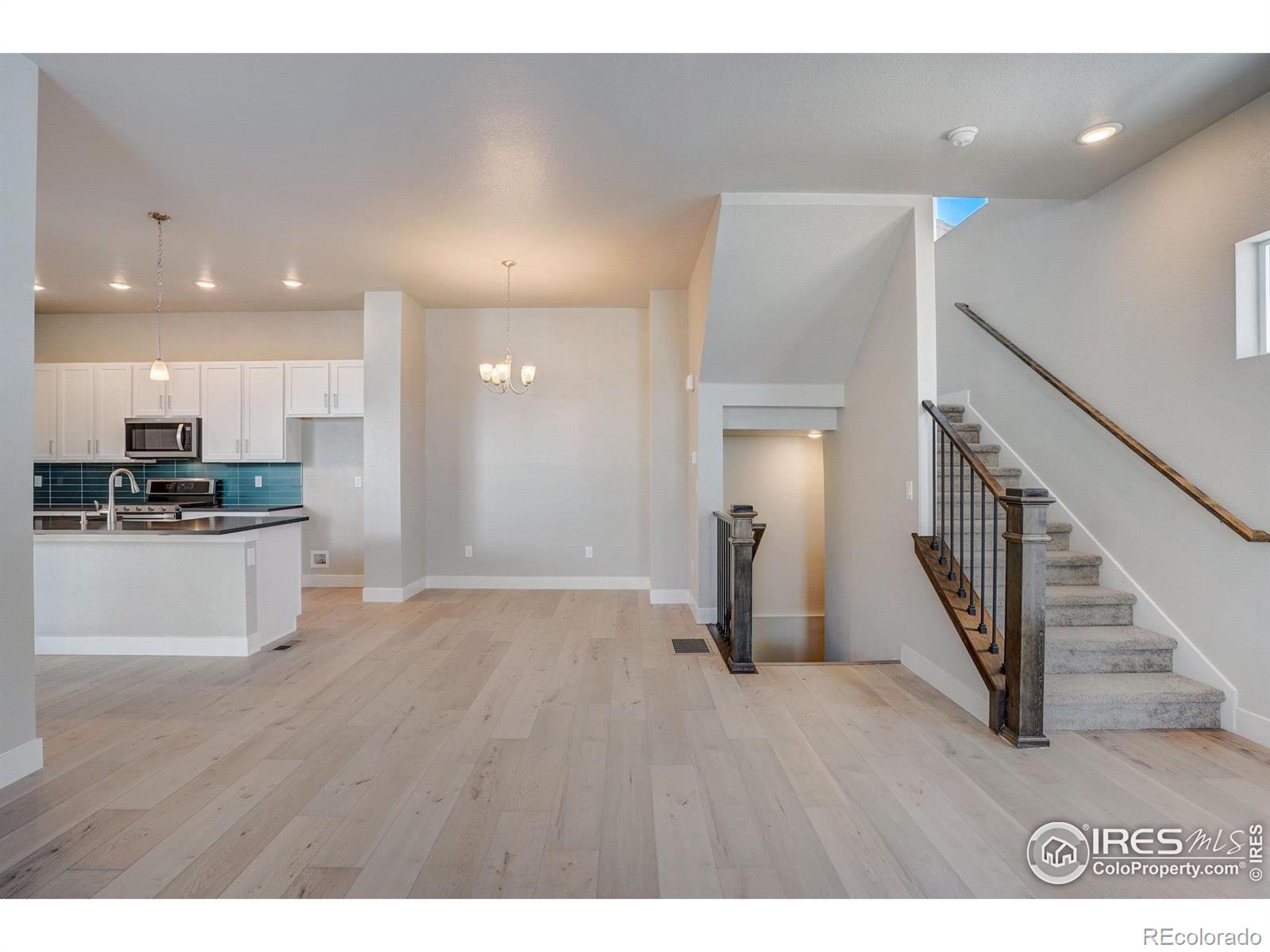 5018 Rendezvous Parkway, Timnath, CO 80547, 3 Bedrooms Bedrooms, ,3 BathroomsBathrooms,Residential,For Sale,Rendezvous,RECIR1018772