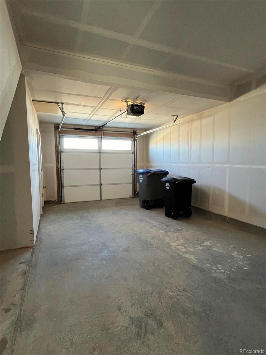 2209 Pike Road, Longmont, CO 80504, 2 Bedrooms Bedrooms, ,3 BathroomsBathrooms,Rental,For Rent,Lupine Longmont,Pike,REC8095581