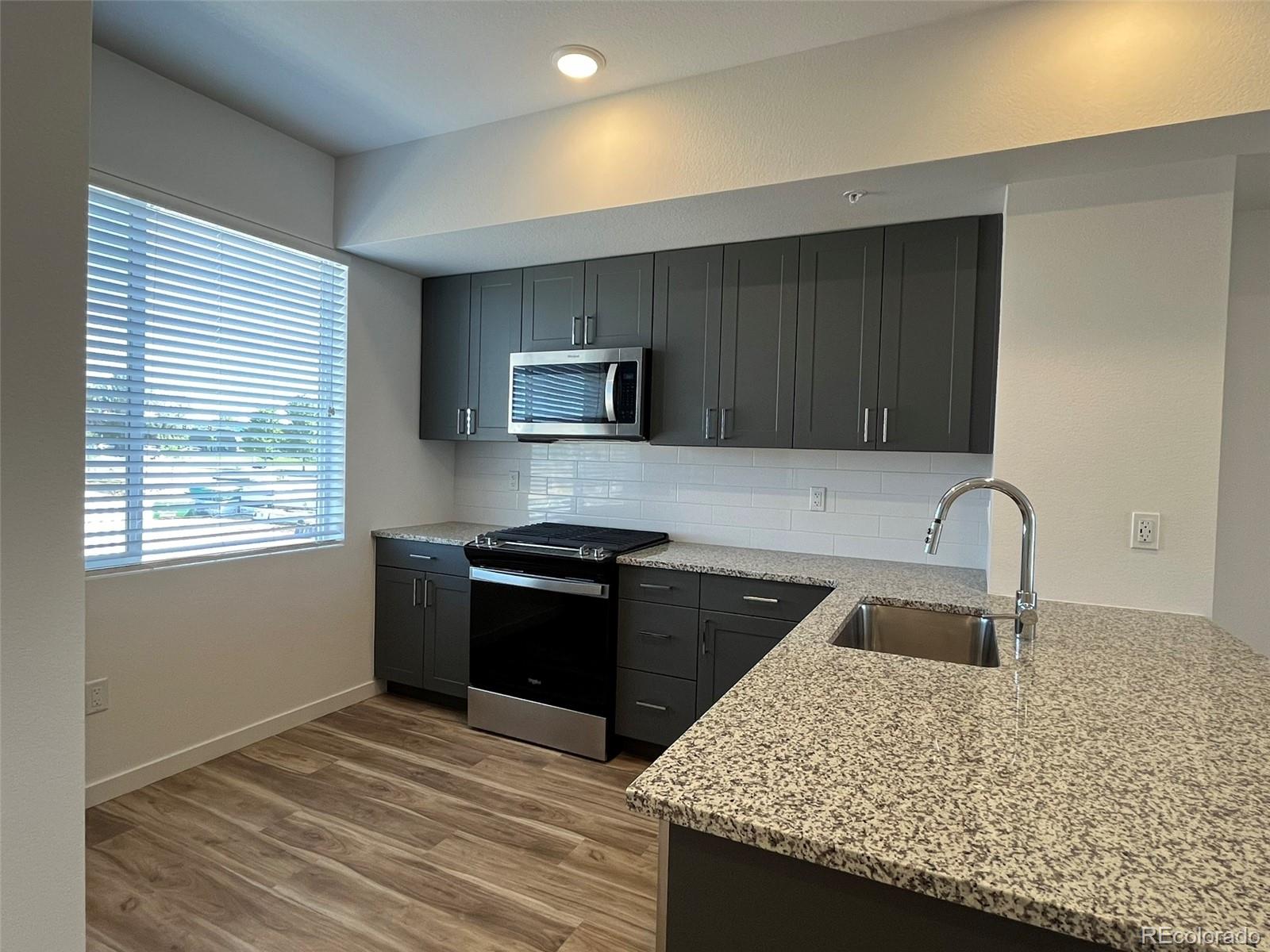 2209 Pike Road, Longmont, CO 80504, 2 Bedrooms Bedrooms, ,3 BathroomsBathrooms,Rental,For Rent,Lupine Longmont,Pike,REC8095581