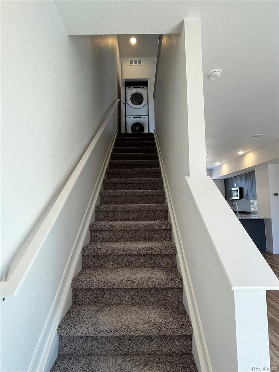 2209 Pike Road, Longmont, CO 80504, 2 Bedrooms Bedrooms, ,3 BathroomsBathrooms,Rental,For Rent,Lupine Longmont,Pike,REC8095581