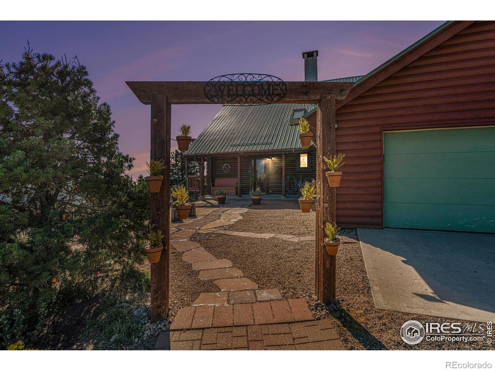 404 Mica Court, Bellvue, CO 80512, 2 Bedrooms Bedrooms, ,4 BathroomsBathrooms,Residential,For Sale,Mica,RECIR1018854