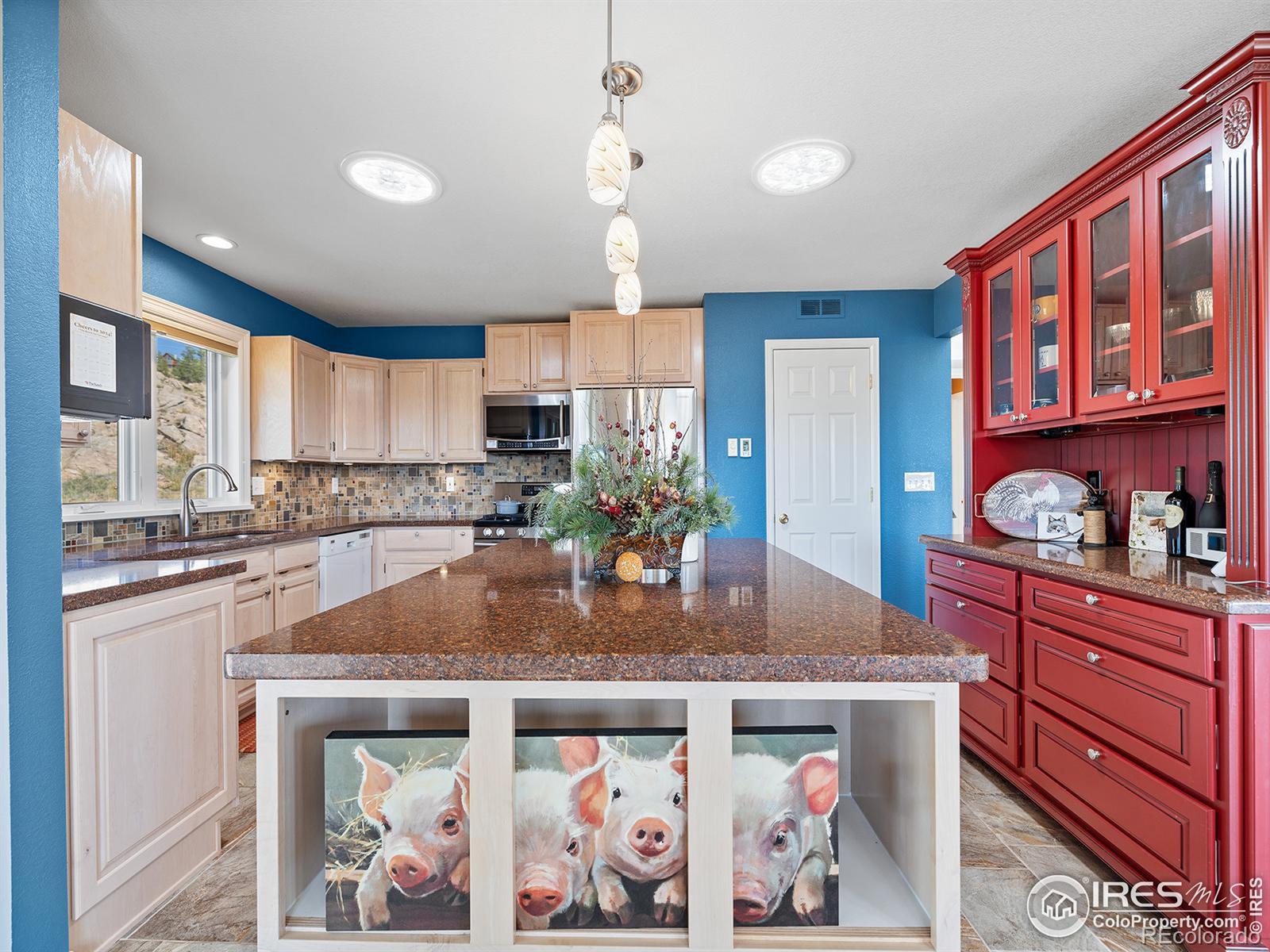 500 Dirt Road, Bellvue, CO 80512, 2 Bedrooms Bedrooms, ,2 BathroomsBathrooms,Residential,For Sale,Dirt,RECIR1018853