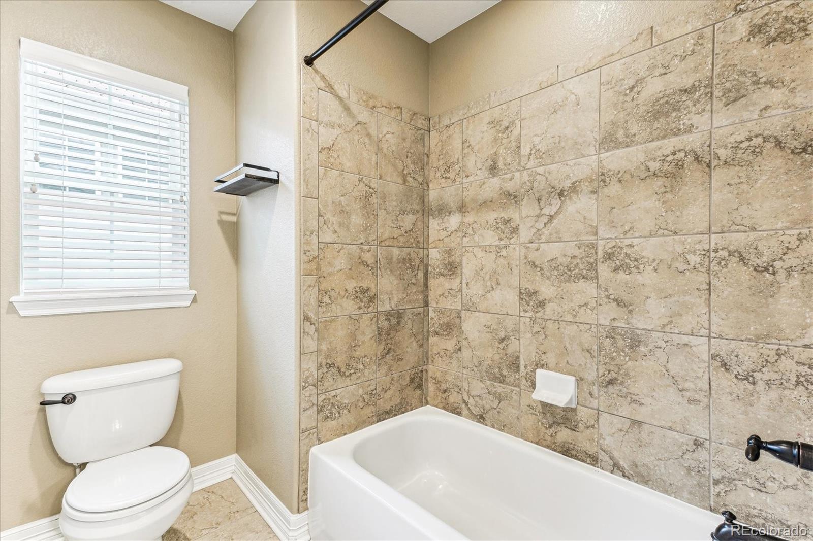 6043 S Paris Street, Greenwood Village, CO 80111, 5 Bedrooms Bedrooms, ,5 BathroomsBathrooms,Residential,For Sale,Paris,REC8517522