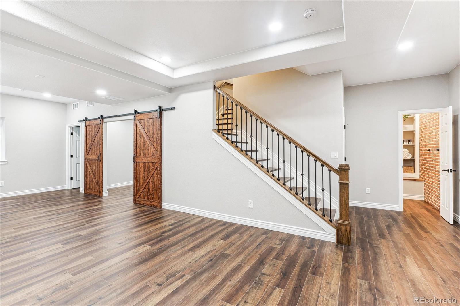 6043 S Paris Street, Greenwood Village, CO 80111, 5 Bedrooms Bedrooms, ,5 BathroomsBathrooms,Residential,For Sale,Paris,REC8517522