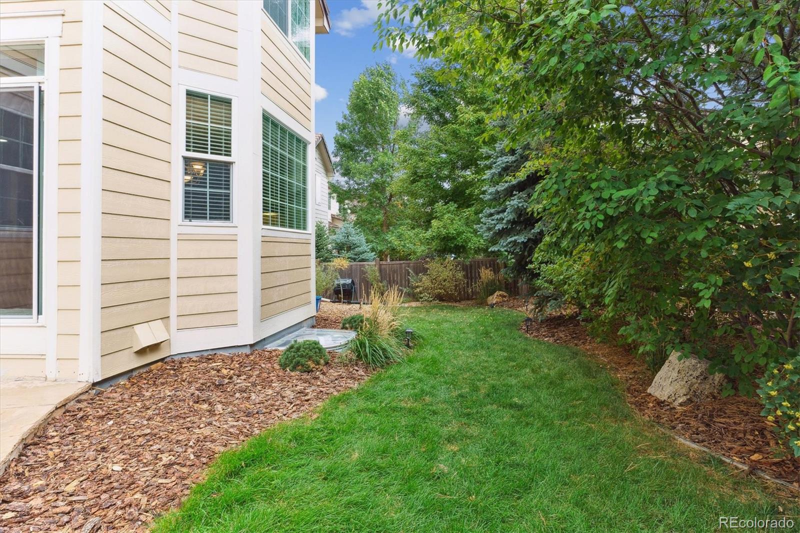 6043 S Paris Street, Greenwood Village, CO 80111, 5 Bedrooms Bedrooms, ,5 BathroomsBathrooms,Residential,For Sale,Paris,REC8517522