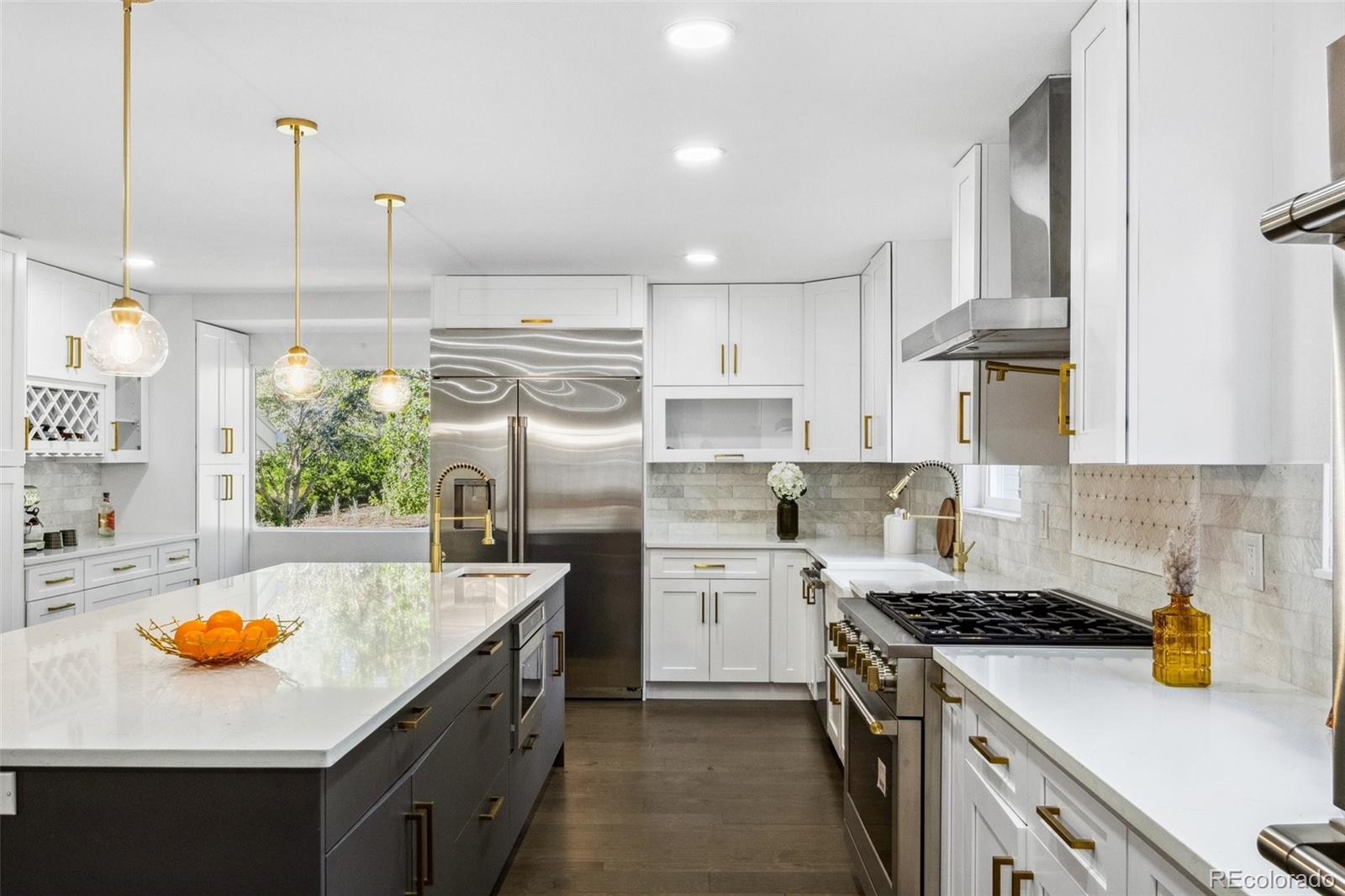 7165 Oneida Circle, Centennial, CO 80112, 5 Bedrooms Bedrooms, ,4 BathroomsBathrooms,Residential,For Sale,Oneida,REC4518918