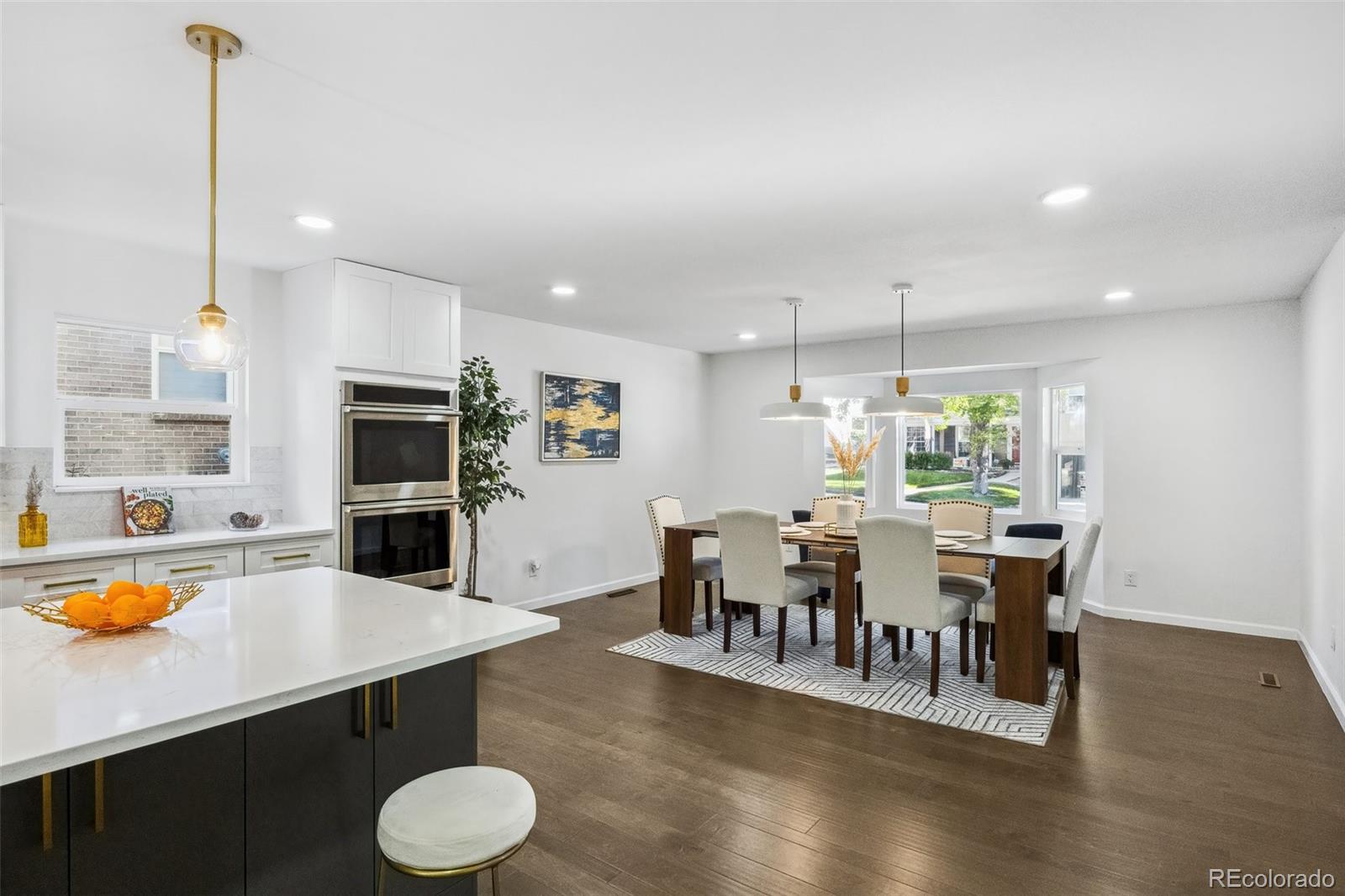 7165 Oneida Circle, Centennial, CO 80112, 5 Bedrooms Bedrooms, ,4 BathroomsBathrooms,Residential,For Sale,Oneida,REC4518918