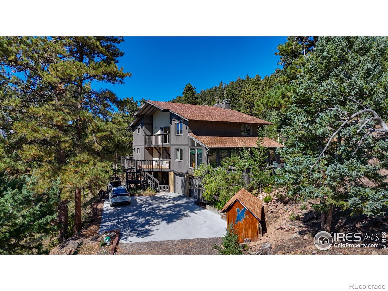 30452 Hollings Way, Golden, CO 80403, 3 Bedrooms Bedrooms, ,4 BathroomsBathrooms,Residential,For Sale,Hollings,RECIR1019037