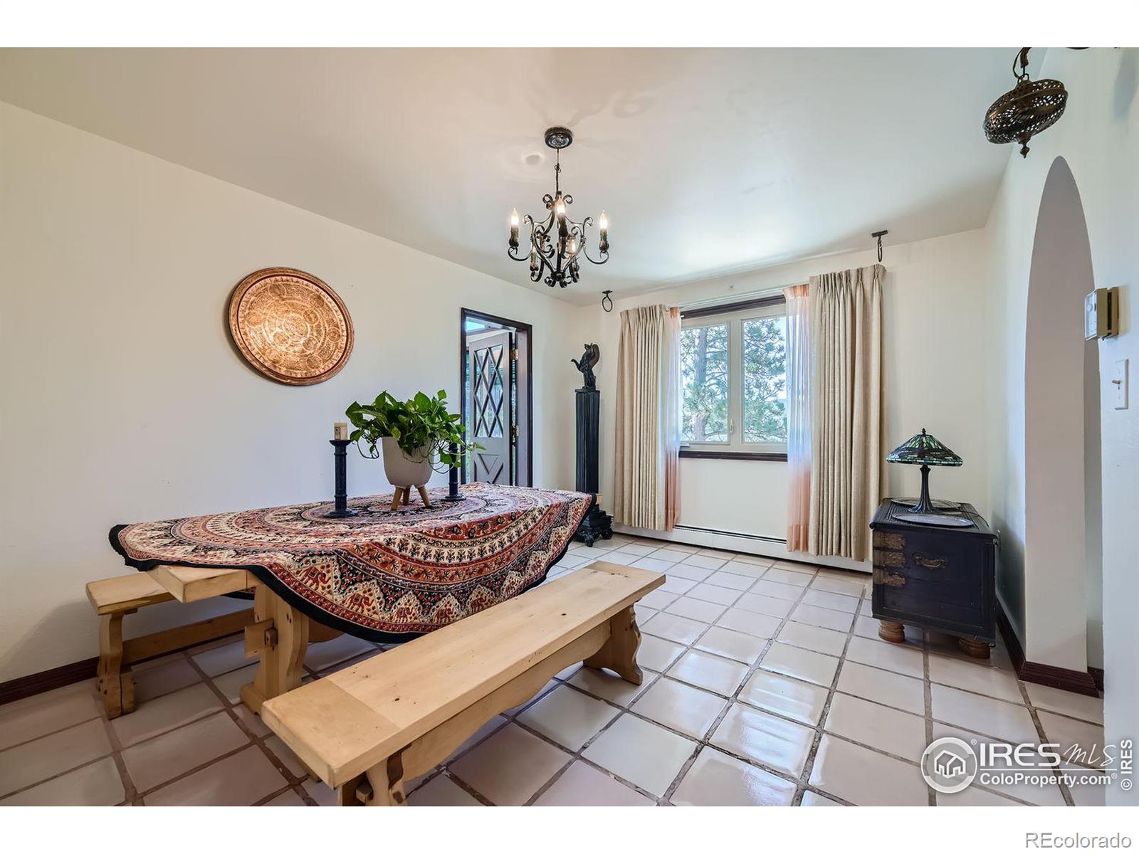 30452 Hollings Way, Golden, CO 80403, 3 Bedrooms Bedrooms, ,4 BathroomsBathrooms,Residential,For Sale,Hollings,RECIR1019037