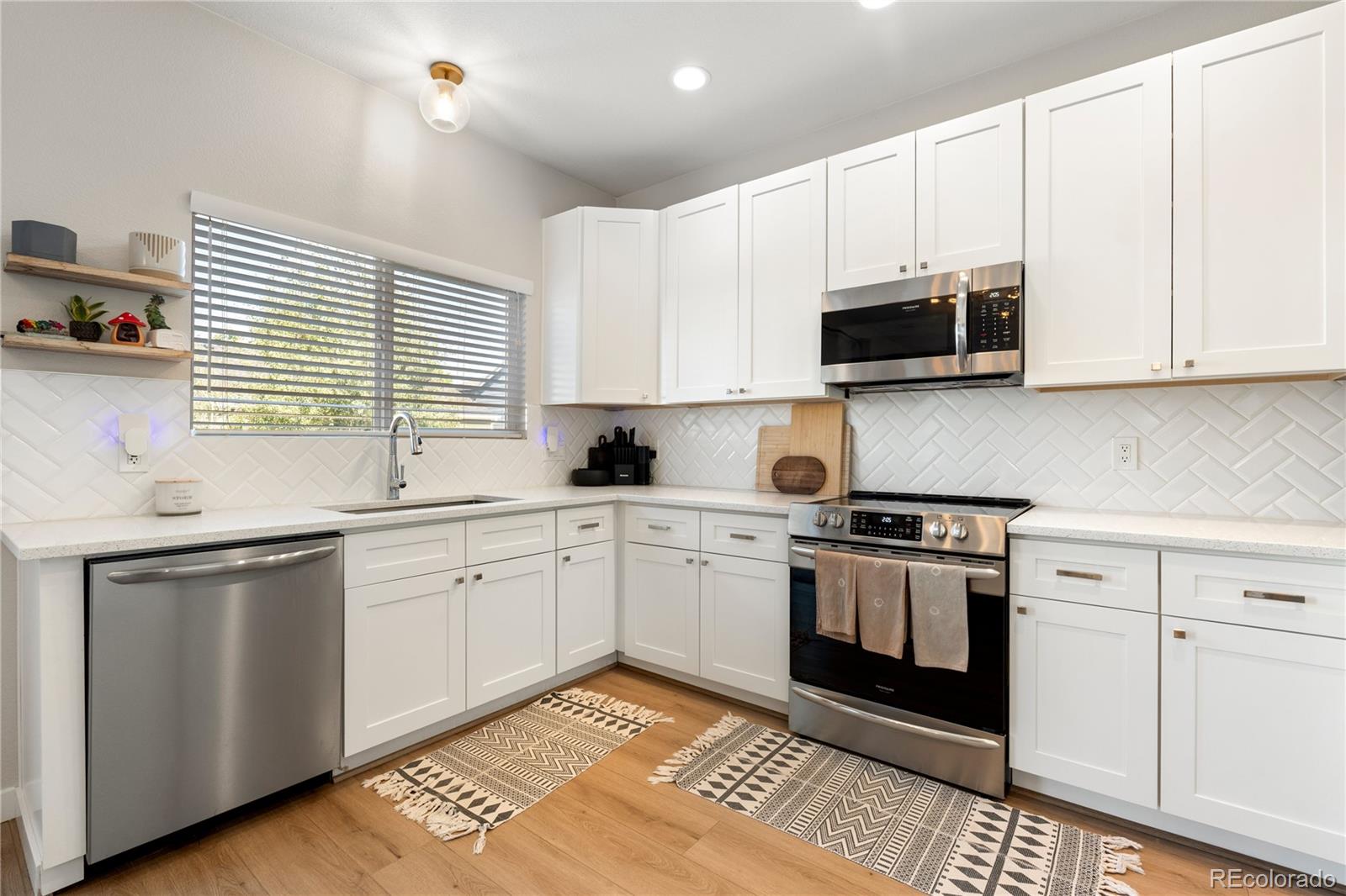 4947 Stoneham Avenue, Castle Rock, CO 80104, 3 Bedrooms Bedrooms, ,3 BathroomsBathrooms,Residential,For Sale,Stoneham,REC8820844