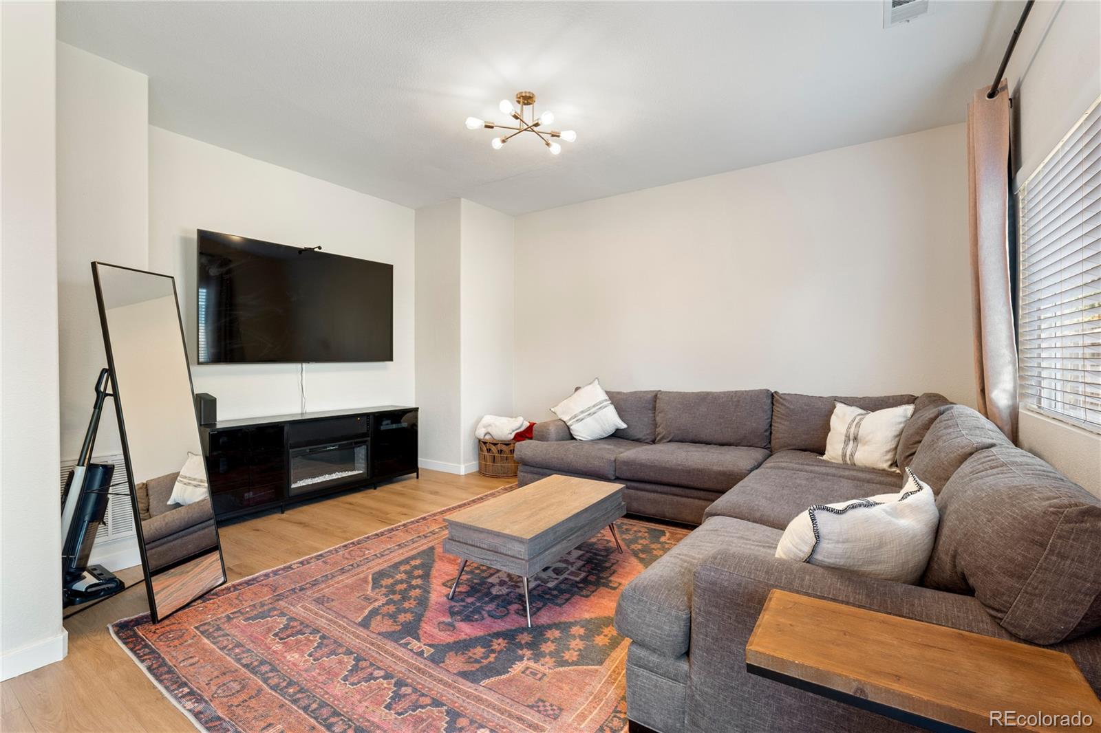 4947 Stoneham Avenue, Castle Rock, CO 80104, 3 Bedrooms Bedrooms, ,3 BathroomsBathrooms,Residential,For Sale,Stoneham,REC8820844