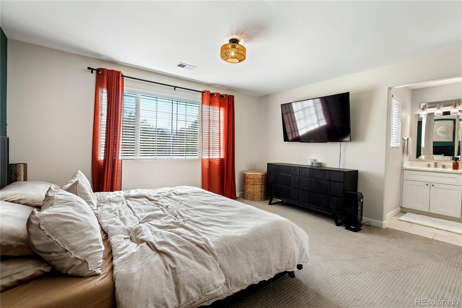 4947 Stoneham Avenue, Castle Rock, CO 80104, 3 Bedrooms Bedrooms, ,3 BathroomsBathrooms,Residential,For Sale,Stoneham,REC8820844