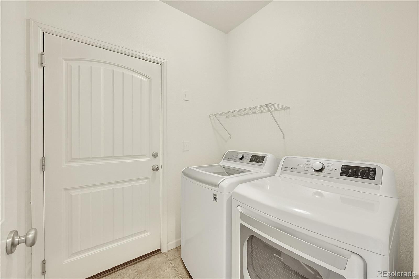 2402 156th Place, Thornton, CO 80602, 3 Bedrooms Bedrooms, ,2 BathroomsBathrooms,Residential,For Sale,156th,REC3293132