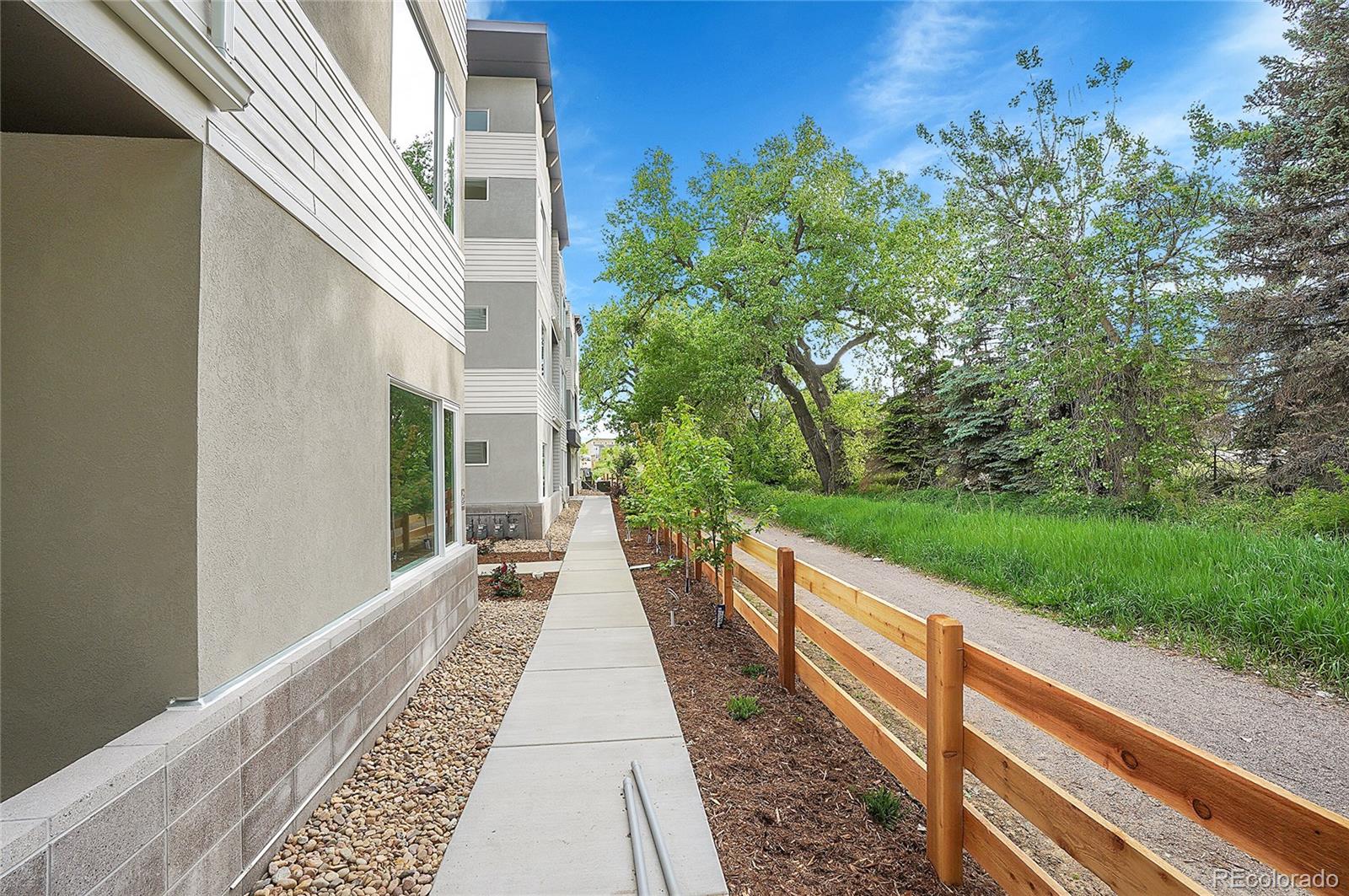 1308 SNOWBERRY Lane #304, Louisville, CO 80027, 2 Bedrooms Bedrooms, ,2 BathroomsBathrooms,Residential,For Sale,SNOWBERRY,REC8664068
