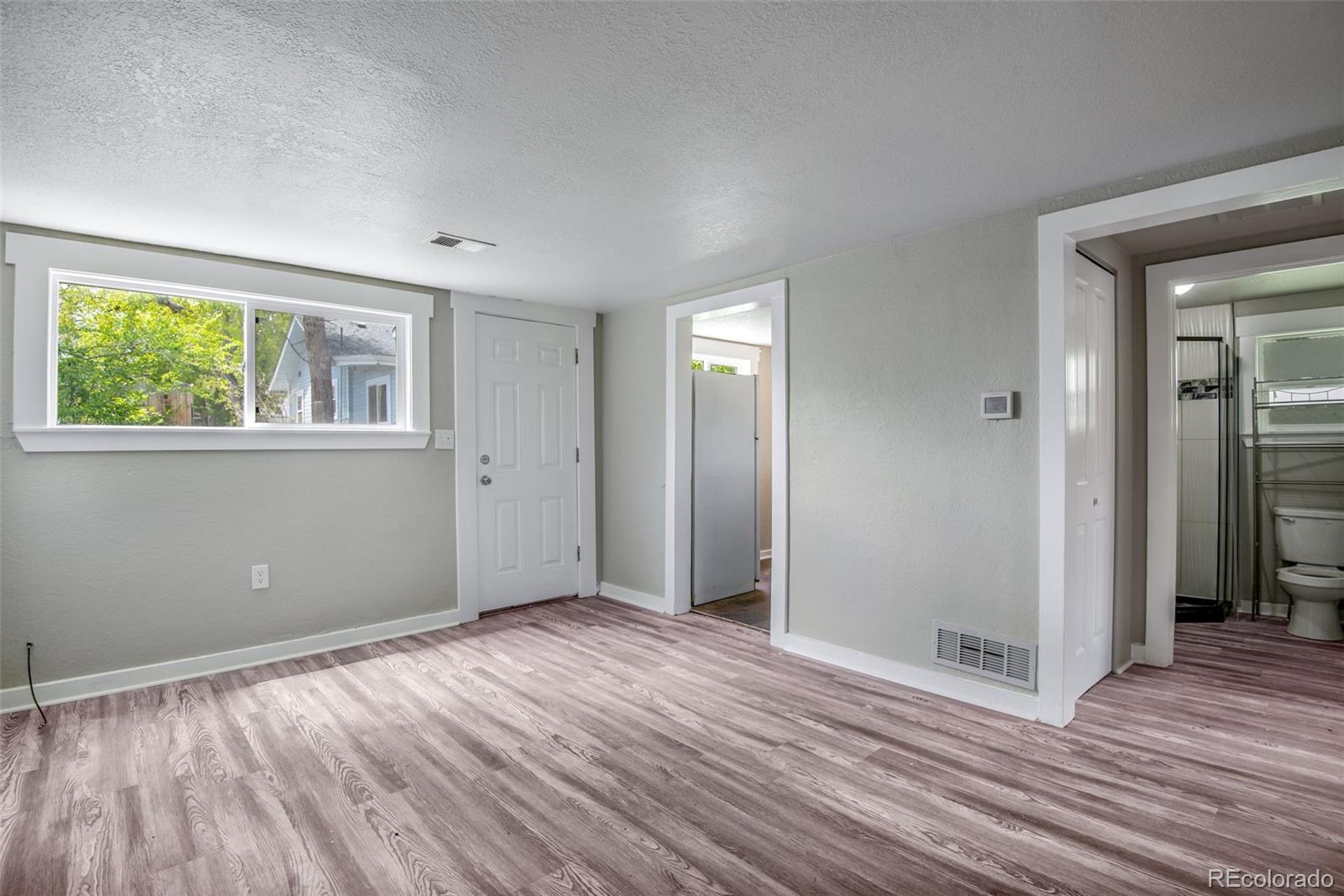Restricted Address, 6 Bedrooms Bedrooms, ,3 BathroomsBathrooms,Residential,For Sale,Benton,REC4440806