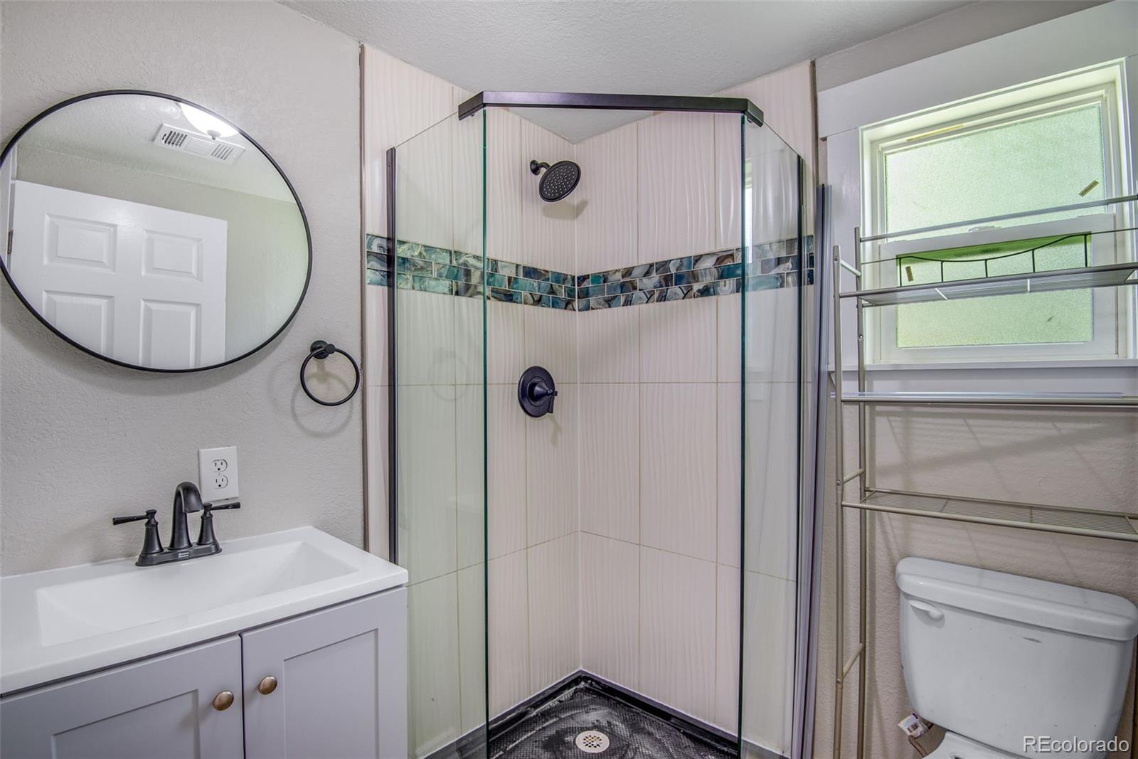 Restricted Address, 6 Bedrooms Bedrooms, ,3 BathroomsBathrooms,Residential,For Sale,Benton,REC4440806