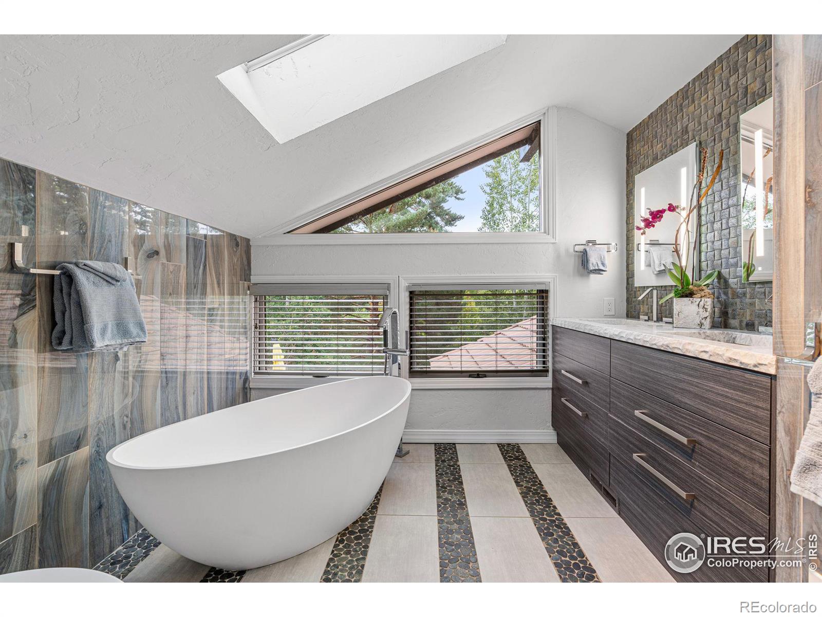 2967 Middle Fork Road, Boulder, CO 80302, 5 Bedrooms Bedrooms, ,6 BathroomsBathrooms,Residential,For Sale,Middle Fork,RECIR1019061