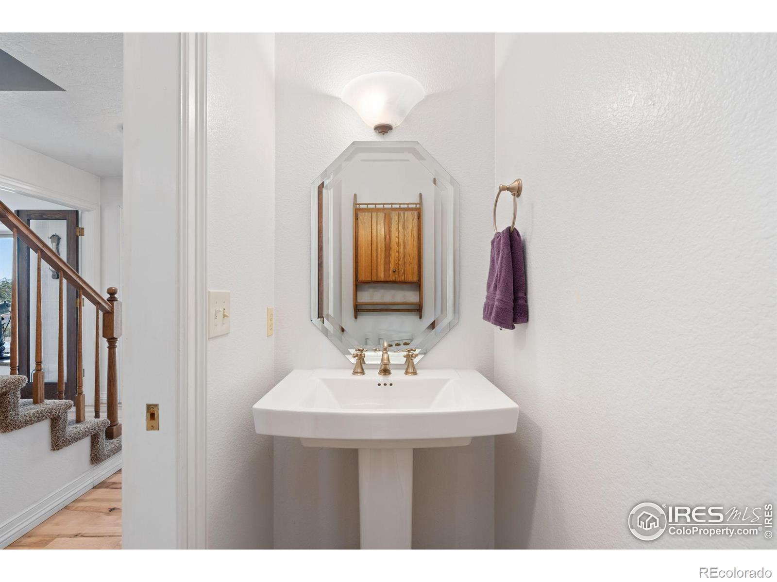 21977 County Road 78, Eaton, CO 80615, 3 Bedrooms Bedrooms, ,3 BathroomsBathrooms,Residential,For Sale,County Road 78,RECIR1019016