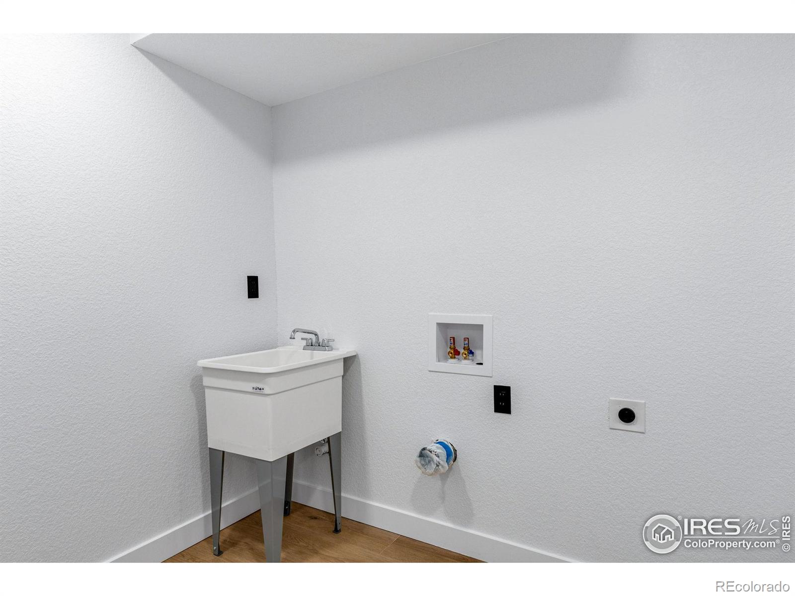 301 Bowline Court, Fort Collins, CO 80525, 4 Bedrooms Bedrooms, ,3 BathroomsBathrooms,Residential,For Sale,Bowline,RECIR1018982