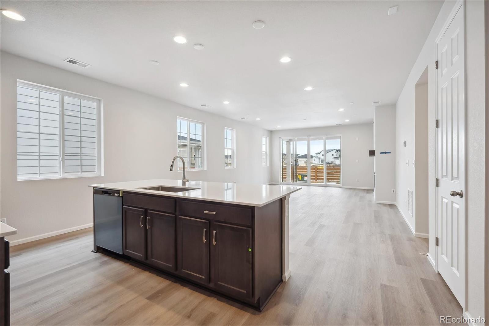 1361 Rock Cliff Avenue, Erie, CO 80516, 4 Bedrooms Bedrooms, ,2 BathroomsBathrooms,Residential,For Sale,Rock Cliff,REC5972505