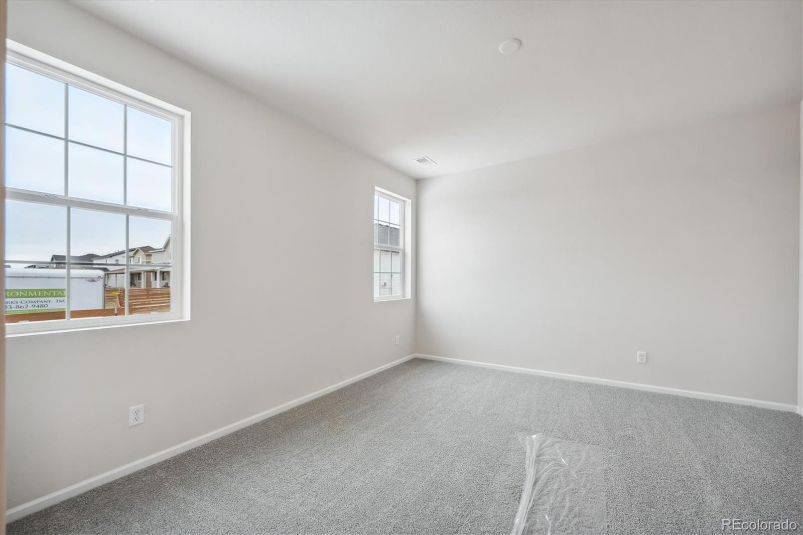 1361 Rock Cliff Avenue, Erie, CO 80516, 4 Bedrooms Bedrooms, ,2 BathroomsBathrooms,Residential,For Sale,Rock Cliff,REC5972505