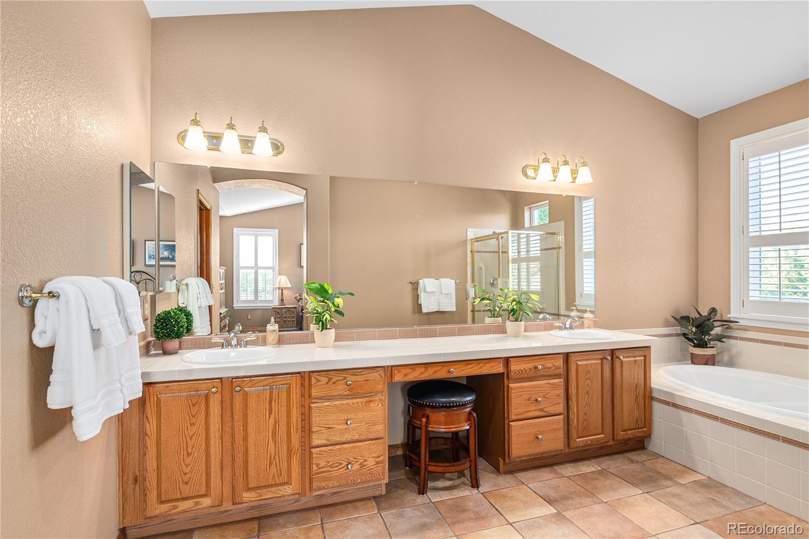 9540 Field Way, Littleton, CO 80127, 5 Bedrooms Bedrooms, ,5 BathroomsBathrooms,Residential,For Sale,Field,REC8647587